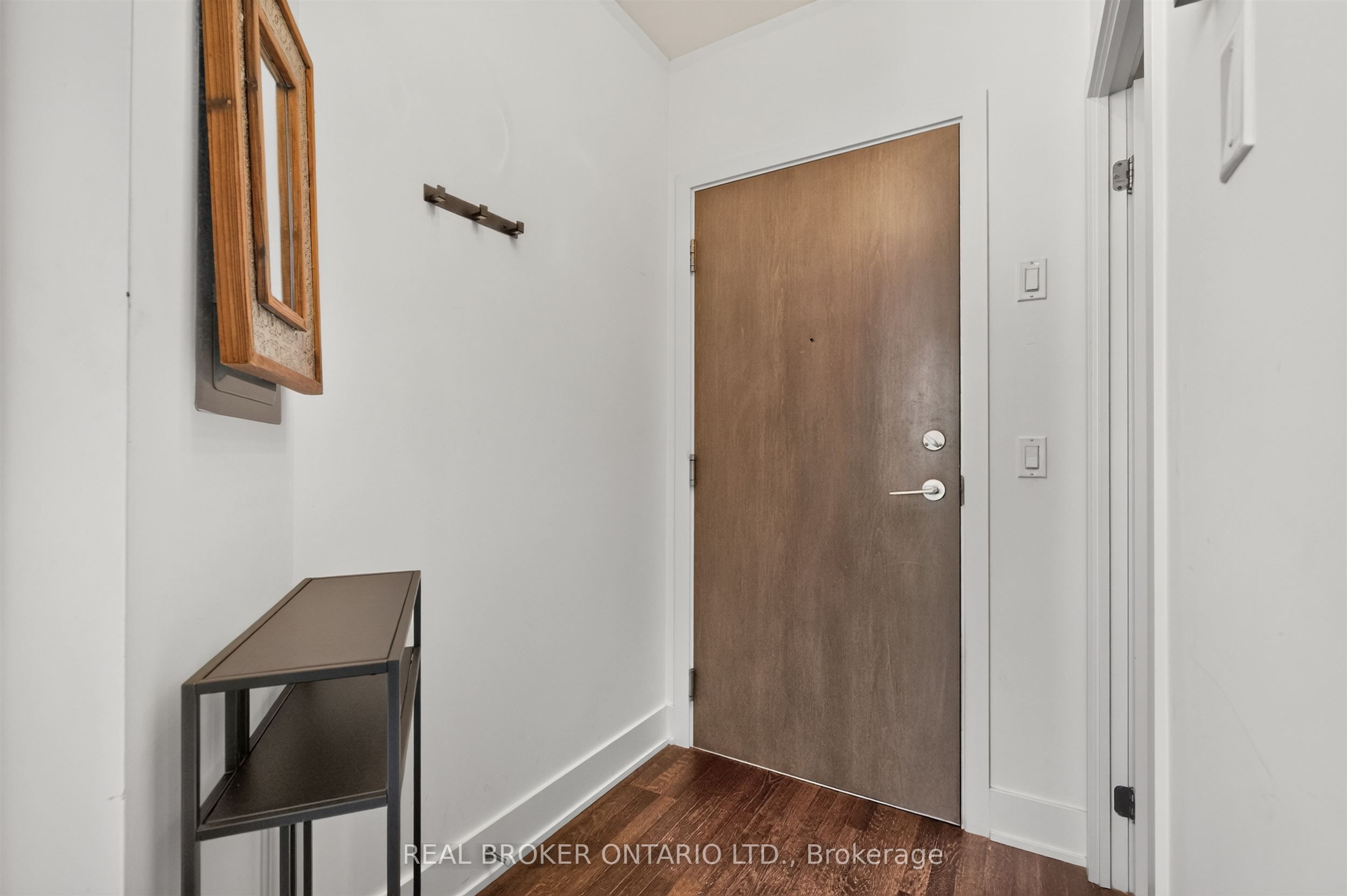 Unit 803 - 90 Trinity Street, Toronto 3