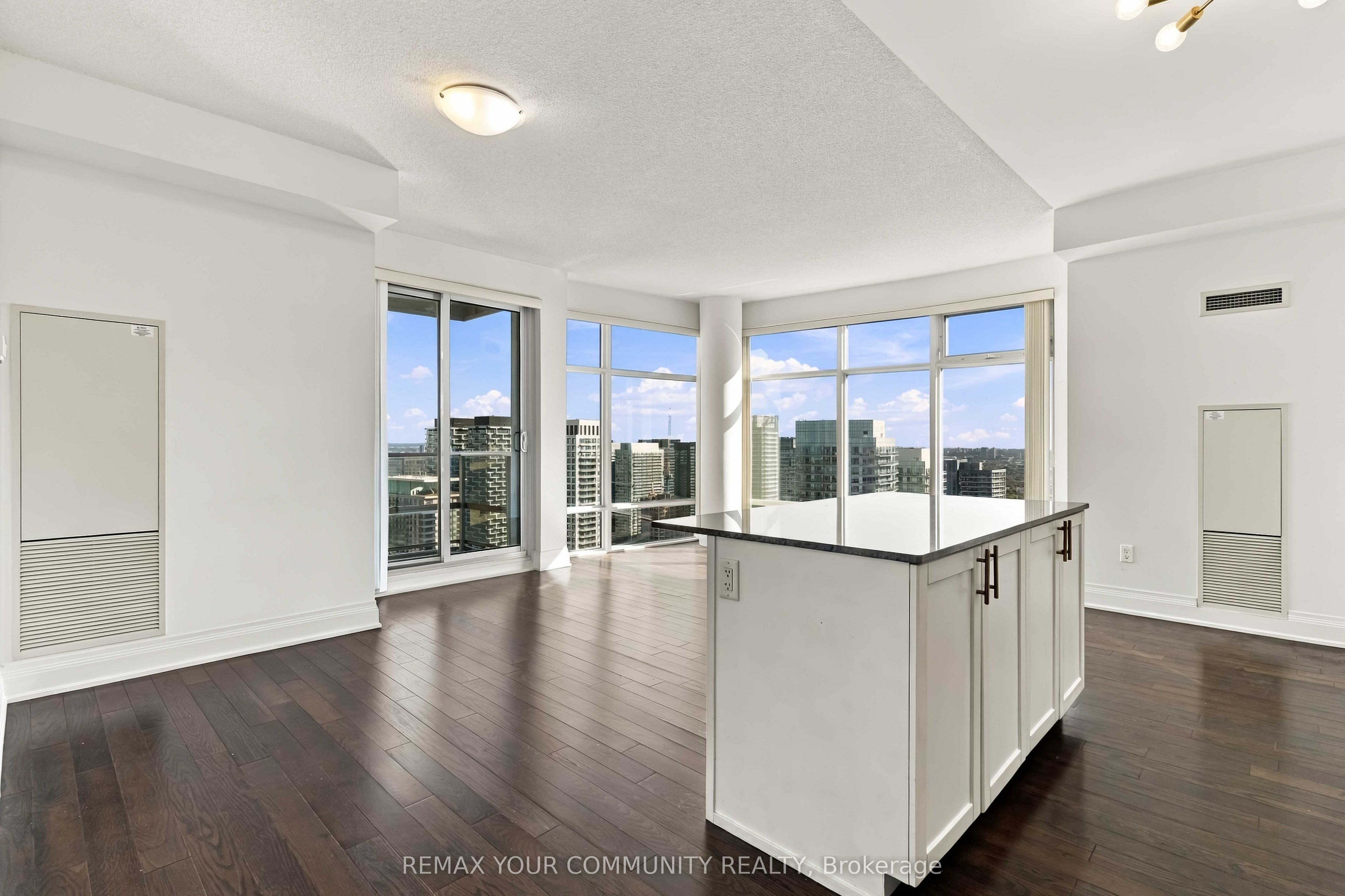 Unit 4411 - 2191 Yonge Street, Toronto 5