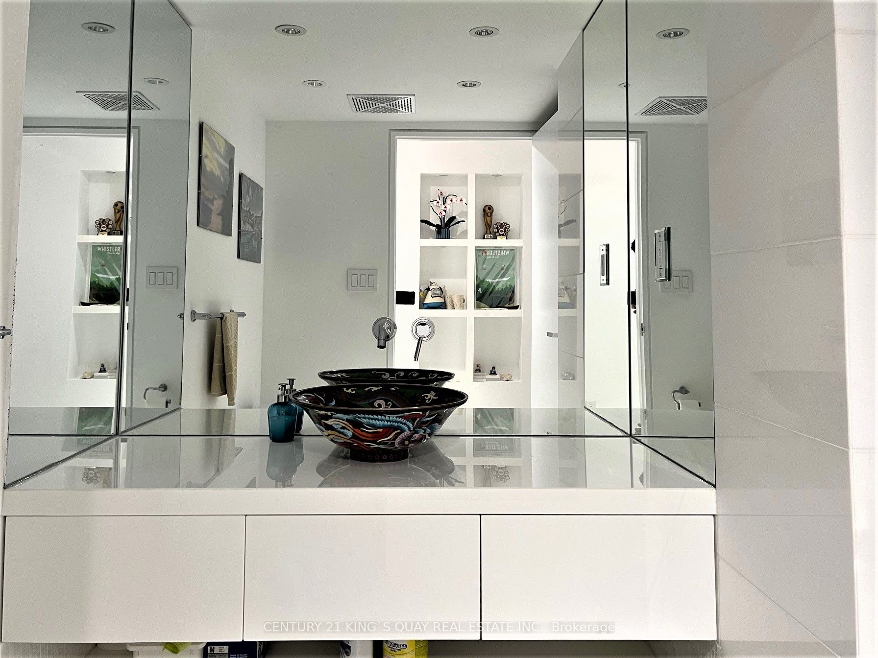 Unit 516 - 1 Bedford Road, Toronto 4