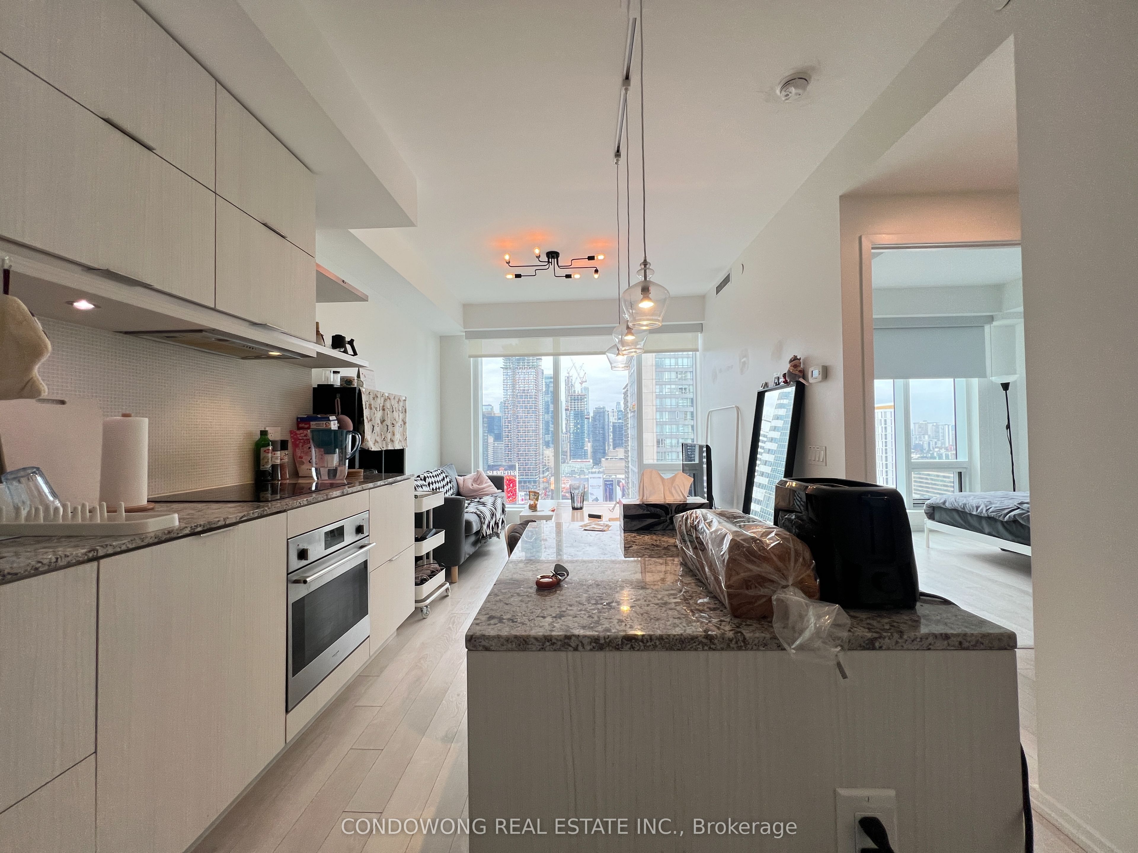 Unit 2501 - 197 Yonge Street, Toronto 2