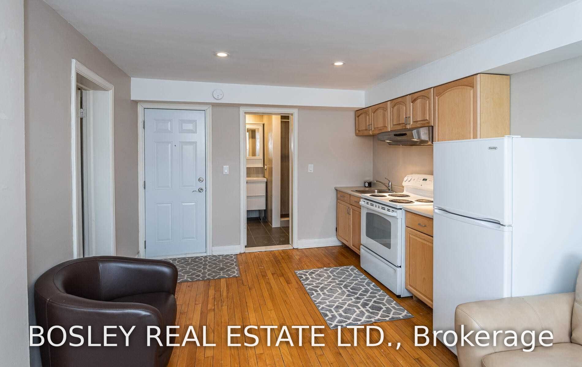 Unit 5 - 15 Markdale Avenue, Toronto 3