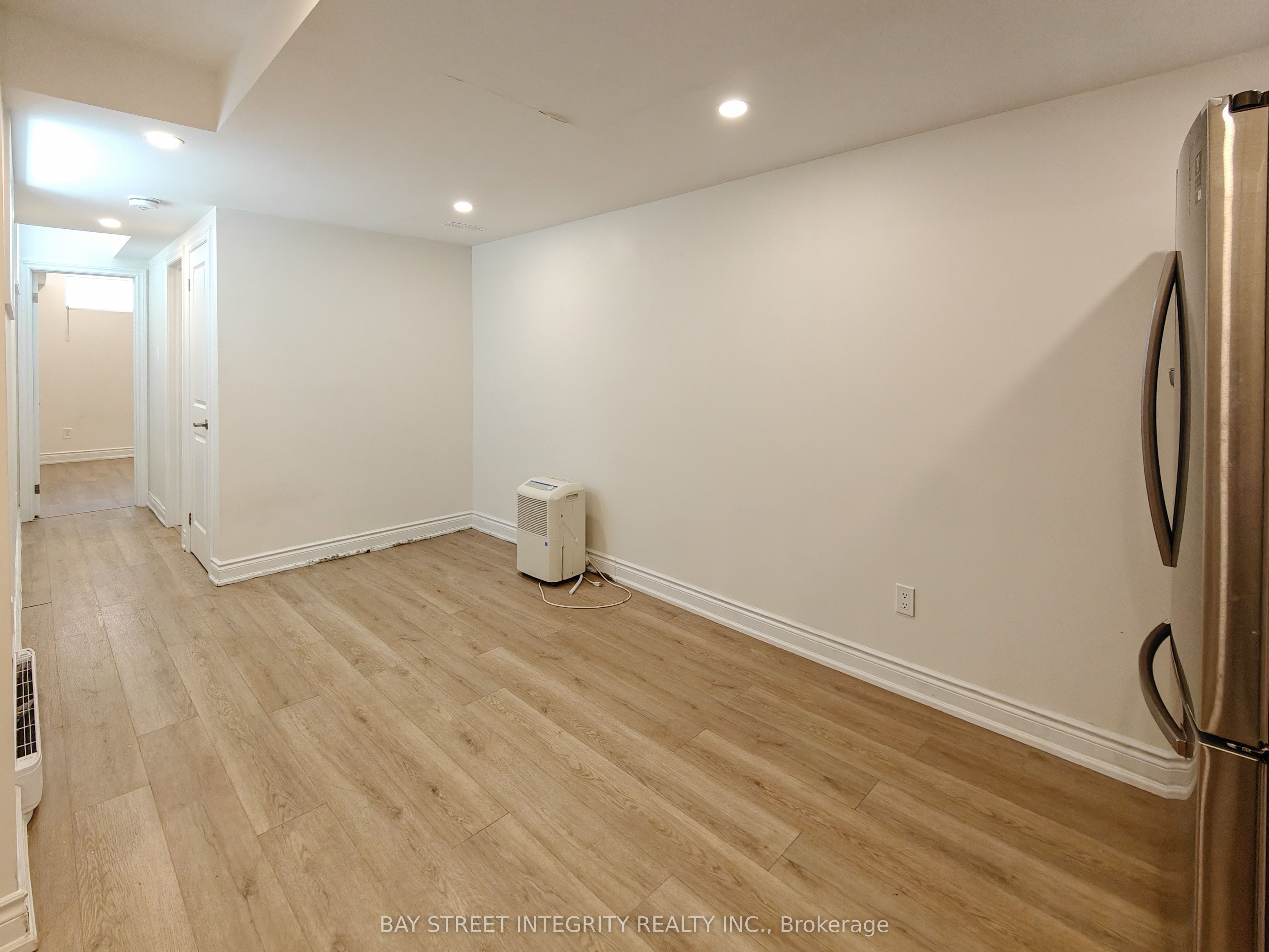 Unit Lower - 598 Crawford Street, Toronto 4