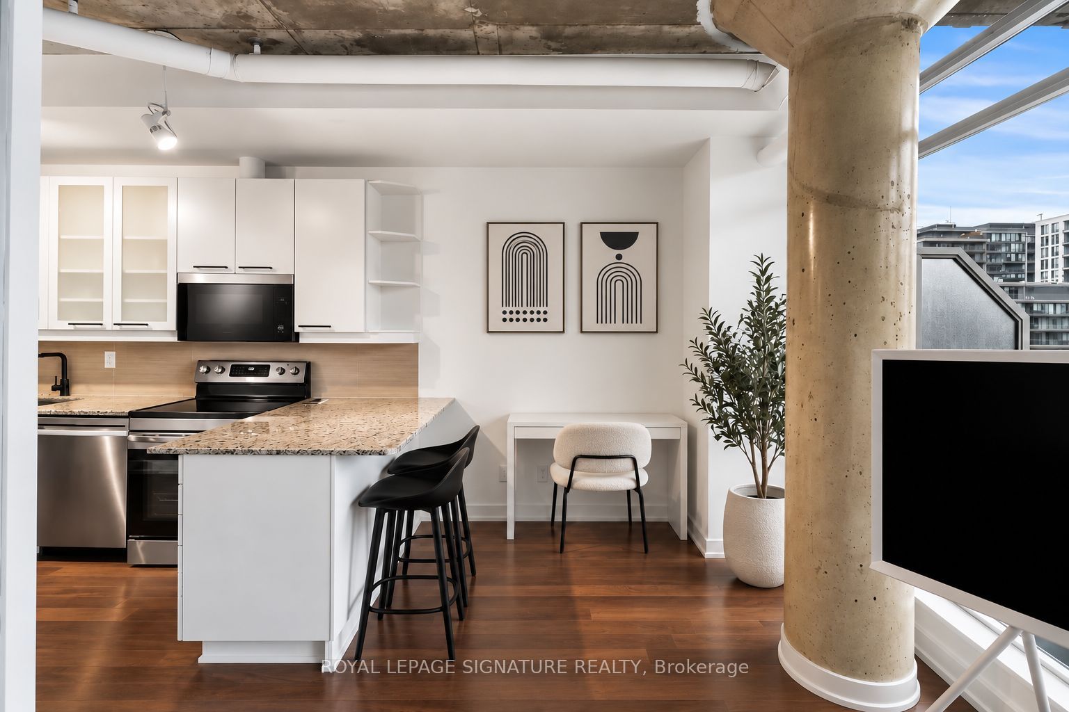 Unit 807 - 66 Portland Street, Toronto 3