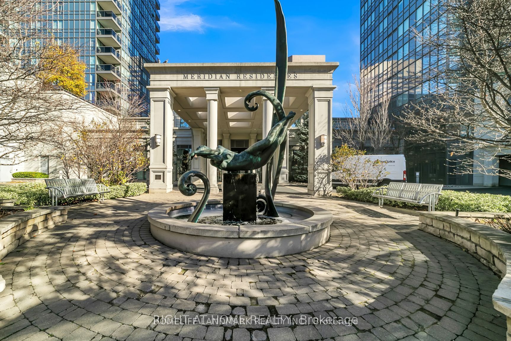 Unit 406 - 15 Greenview Avenue, North York 2