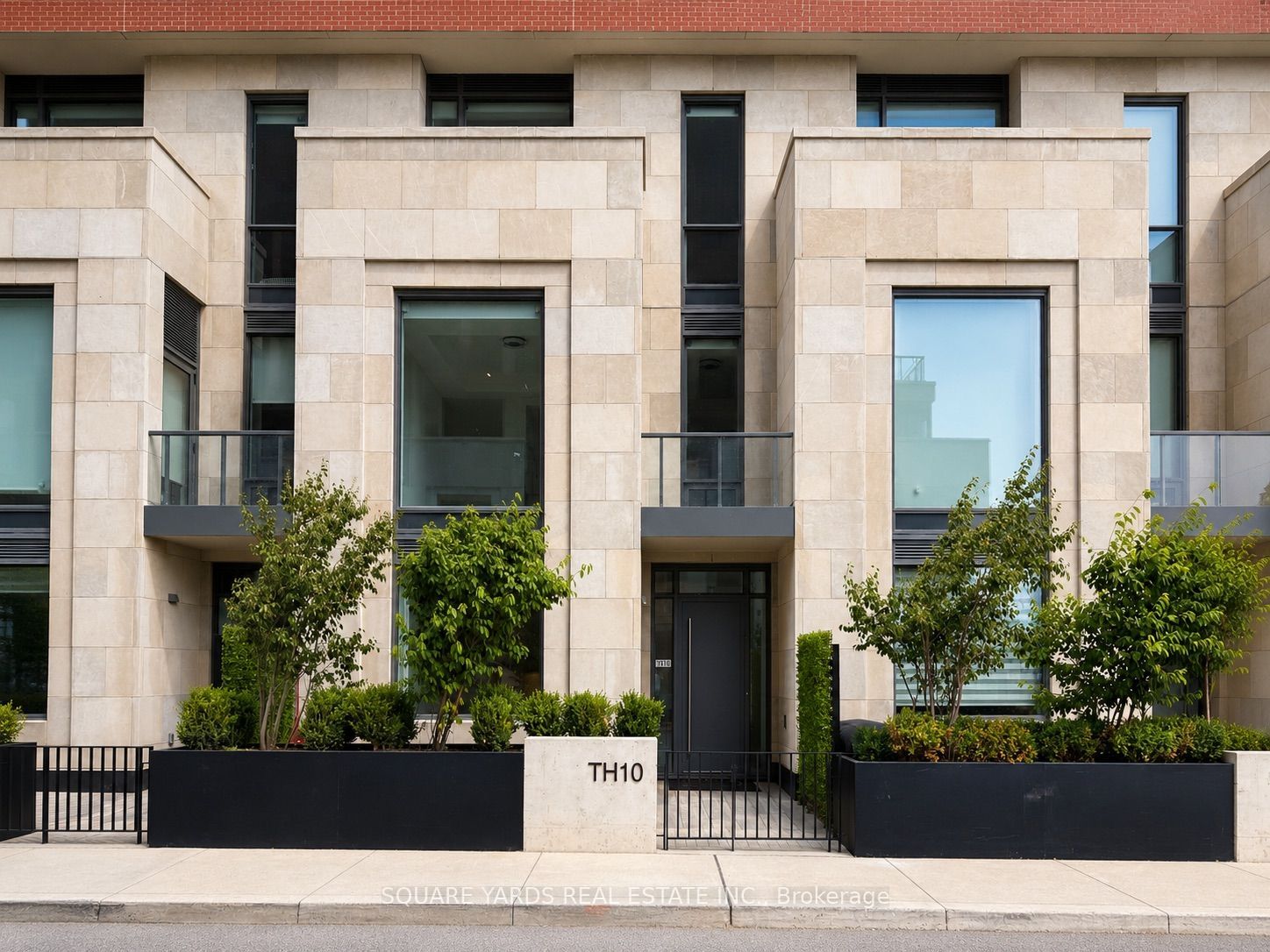 Unit 10 - 33 Frederick Todd Way, Toronto 2