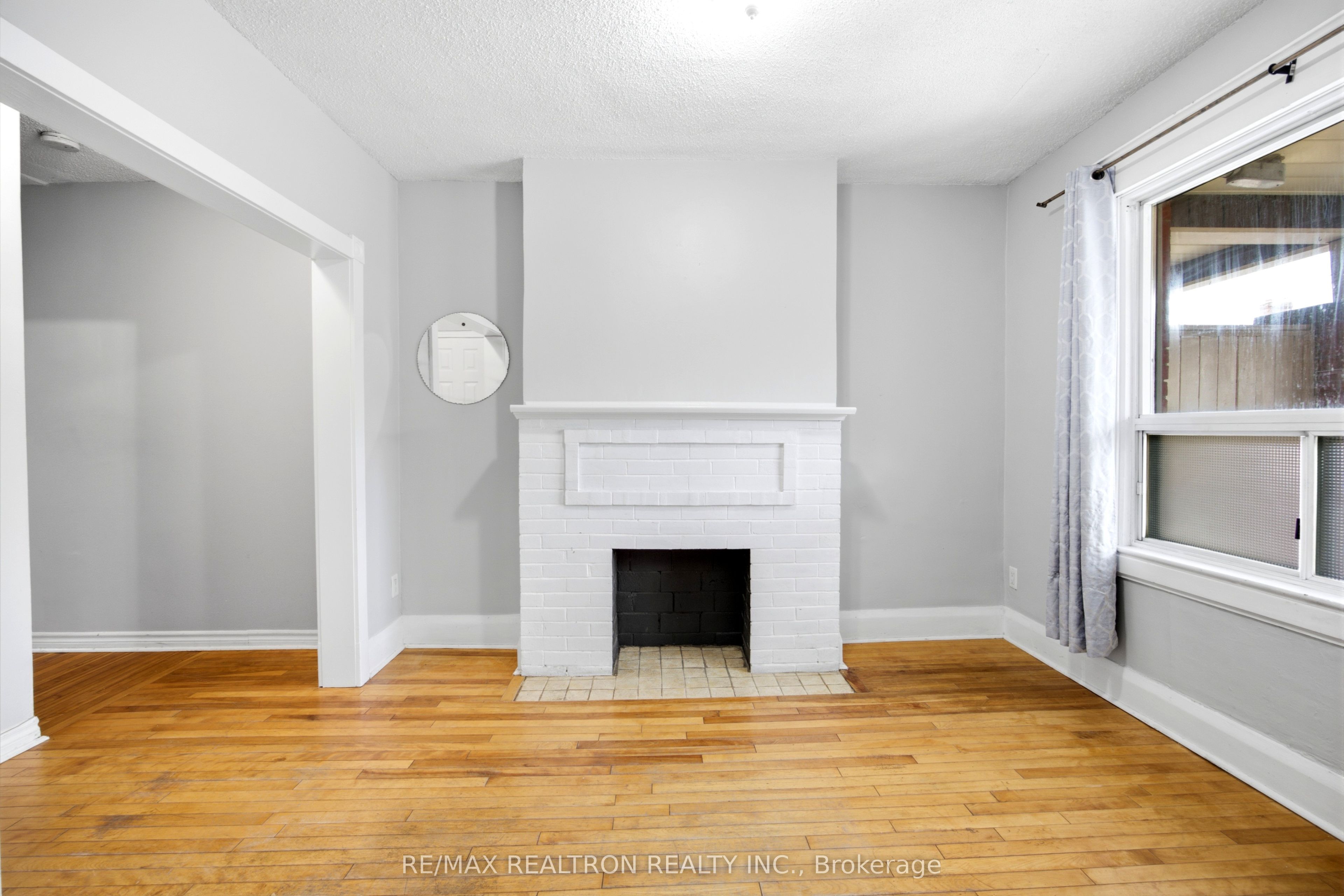 Unit 2 - 285 Oakwood Avenue, Toronto 2