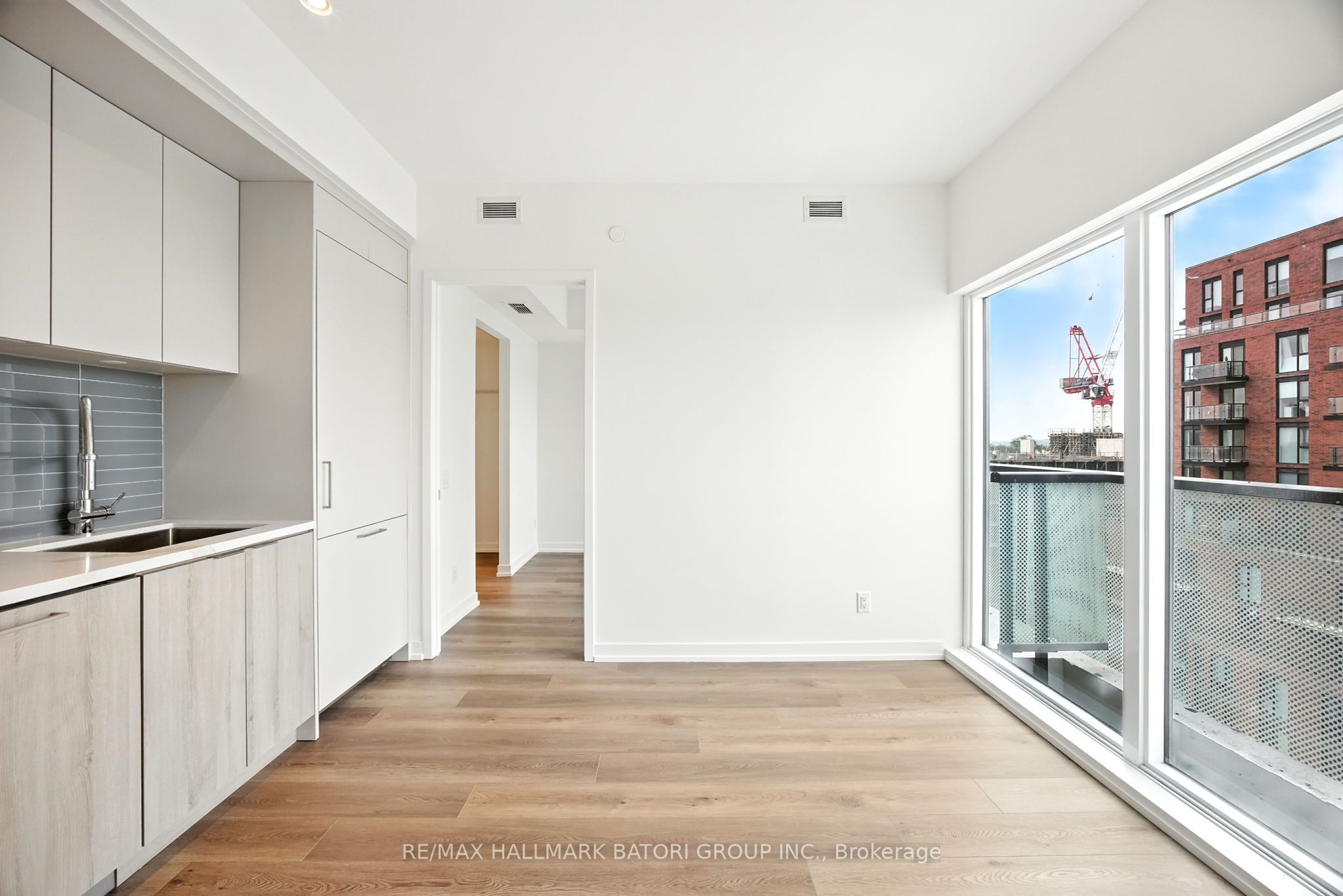 Unit 801 - 863 St. Clair Avenue W, Toronto 2