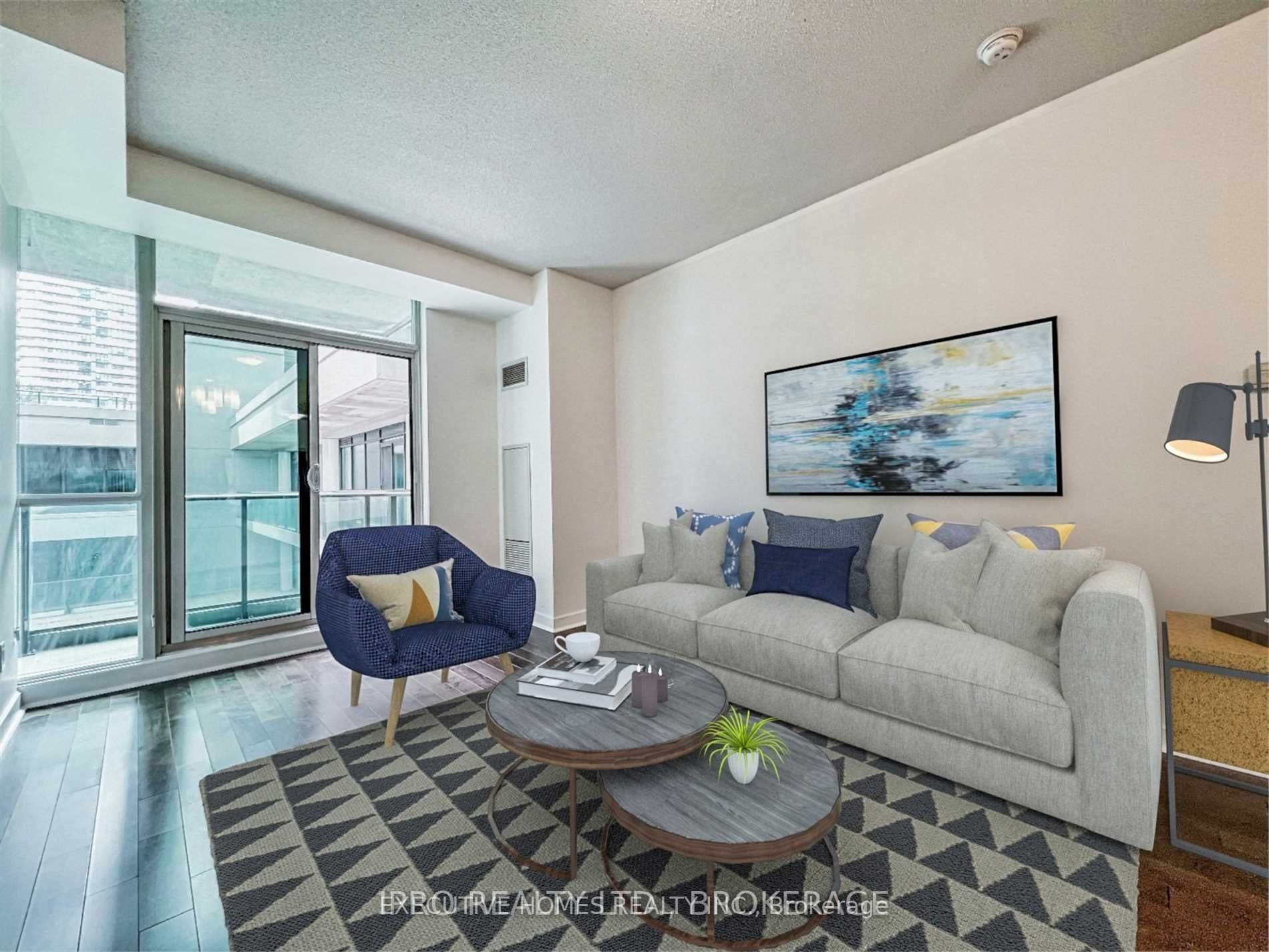 Unit 405 - 18 Harbour Street, Toronto 5