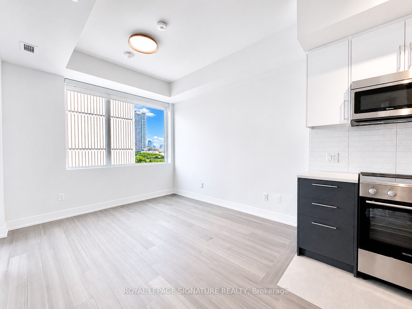Unit 404 - 664 Spadina Avenue, Toronto 2