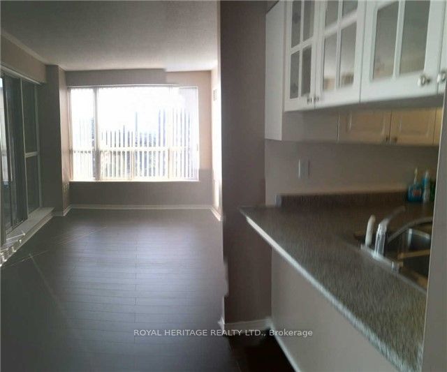 Unit 1506 - 887 Bay Street, Toronto 3
