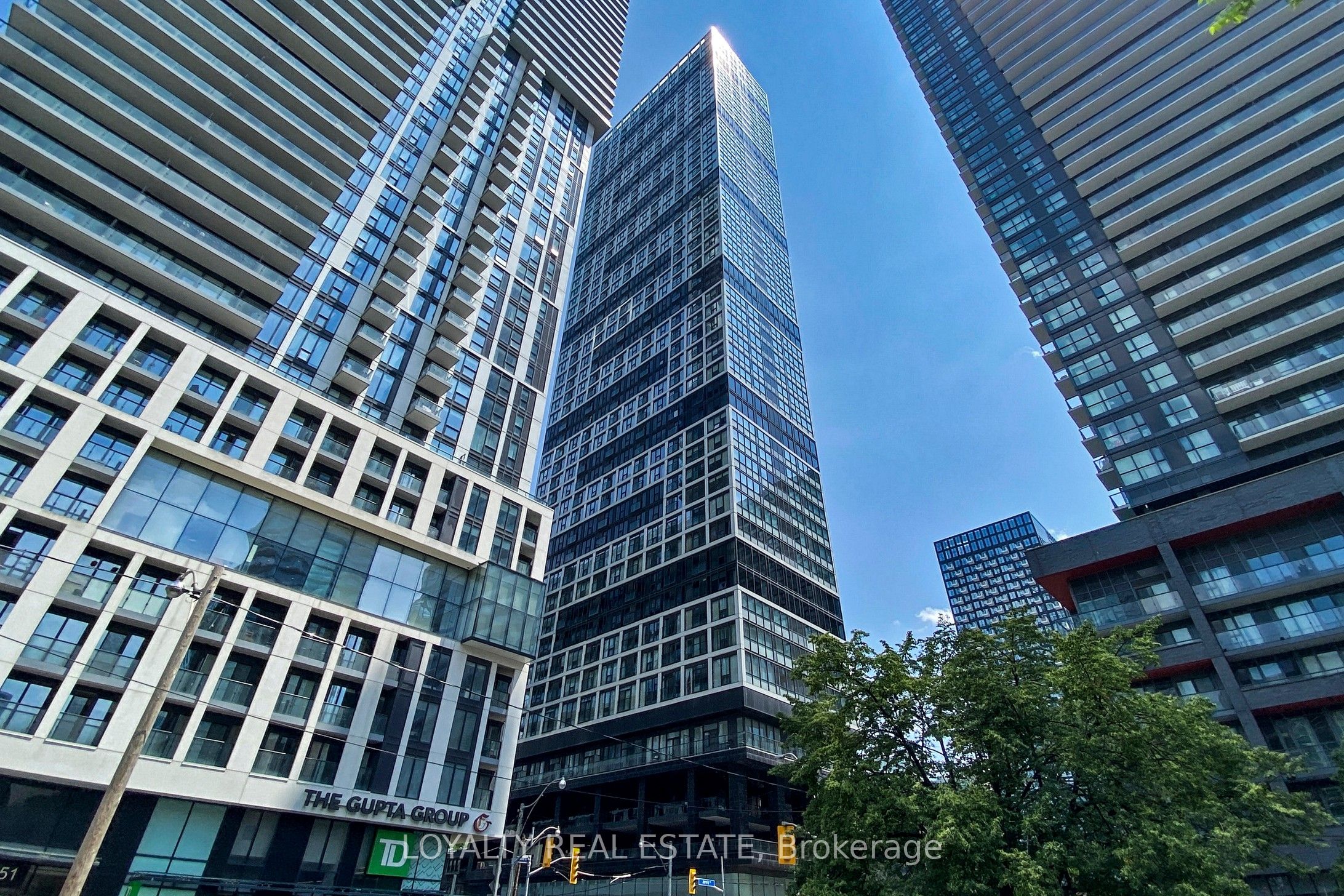 Unit 1701 - 181 Dundas Street E, Toronto 3