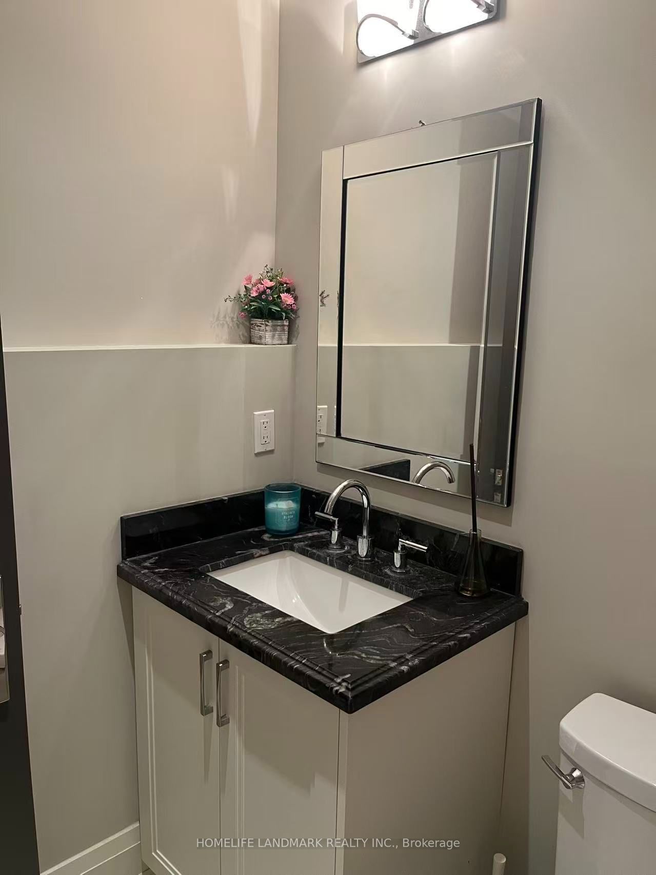 Unit Lower - 102 Wanless Avenue, Toronto 4