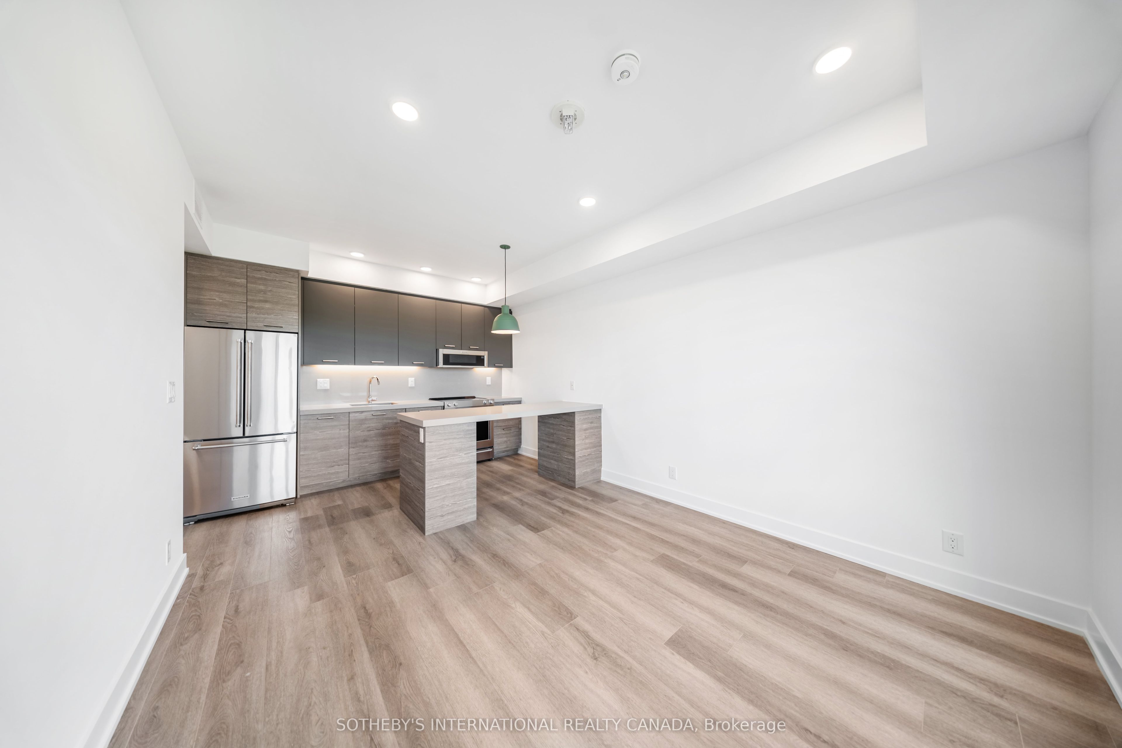 Unit 202 - 484 Spadina Avenue, Toronto 4
