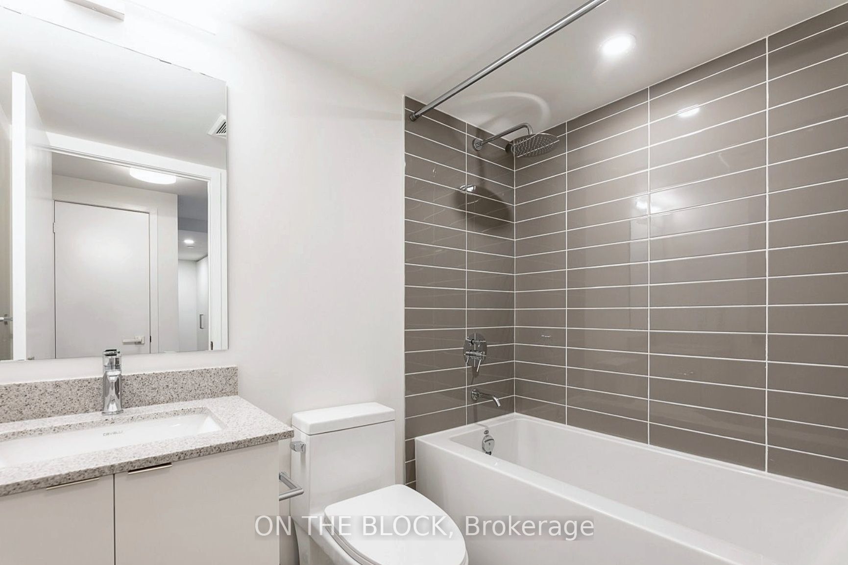 Unit 620 - 500 Wilson Avenue, North York 4