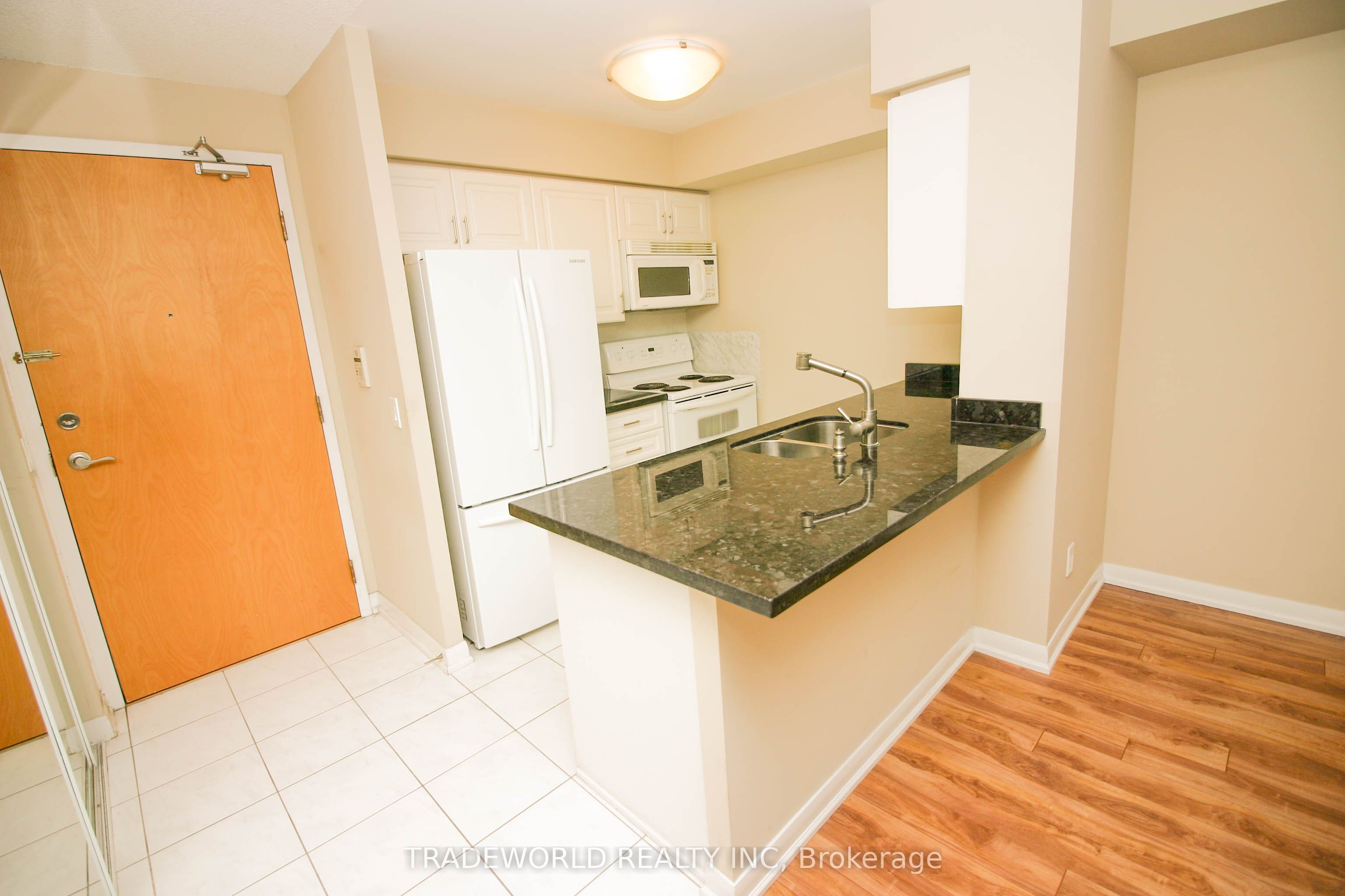 Unit 3212 - 4968 Yonge Street, North York 3