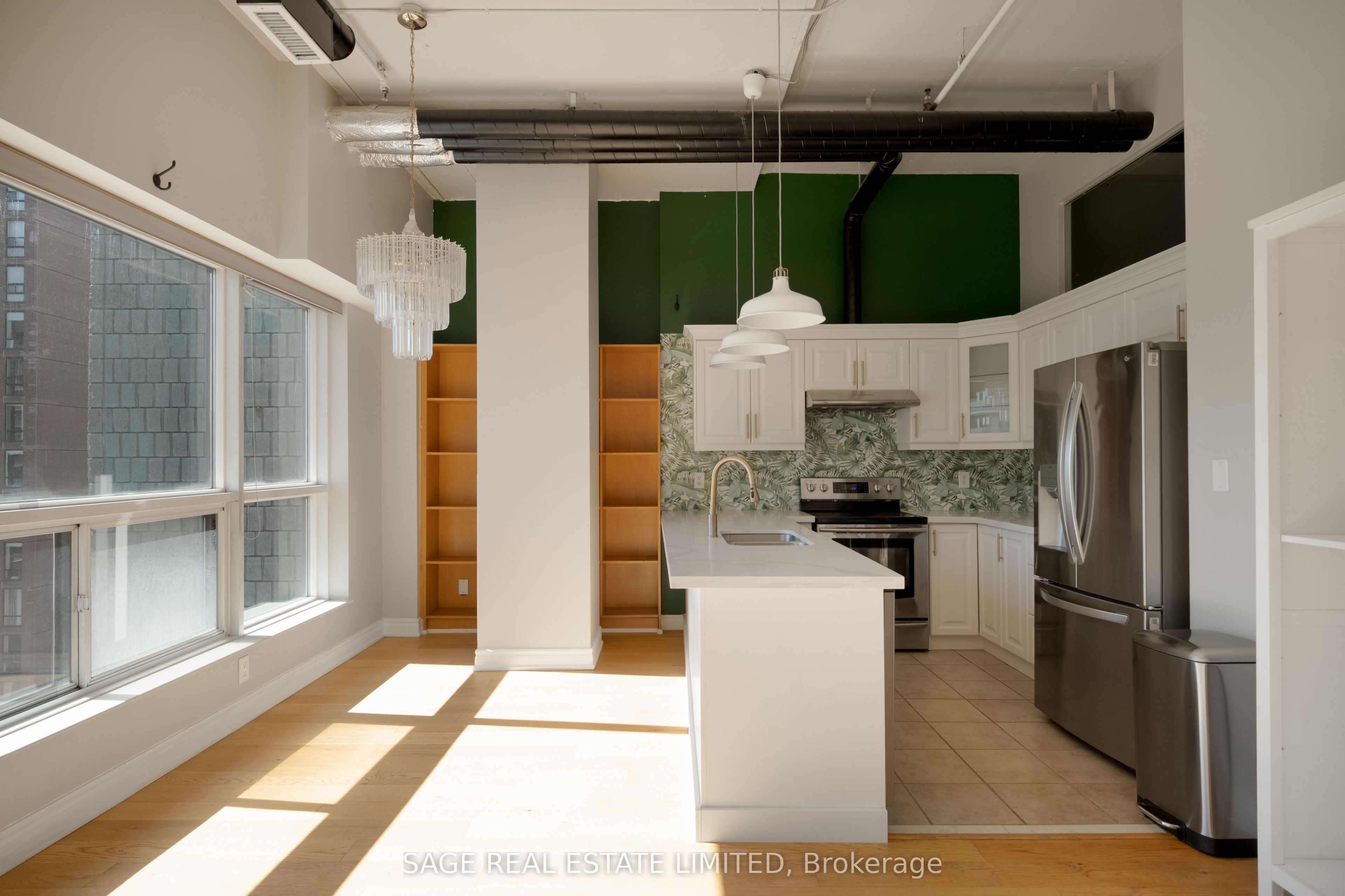 Unit 719 - 700 King Street W, Toronto 5