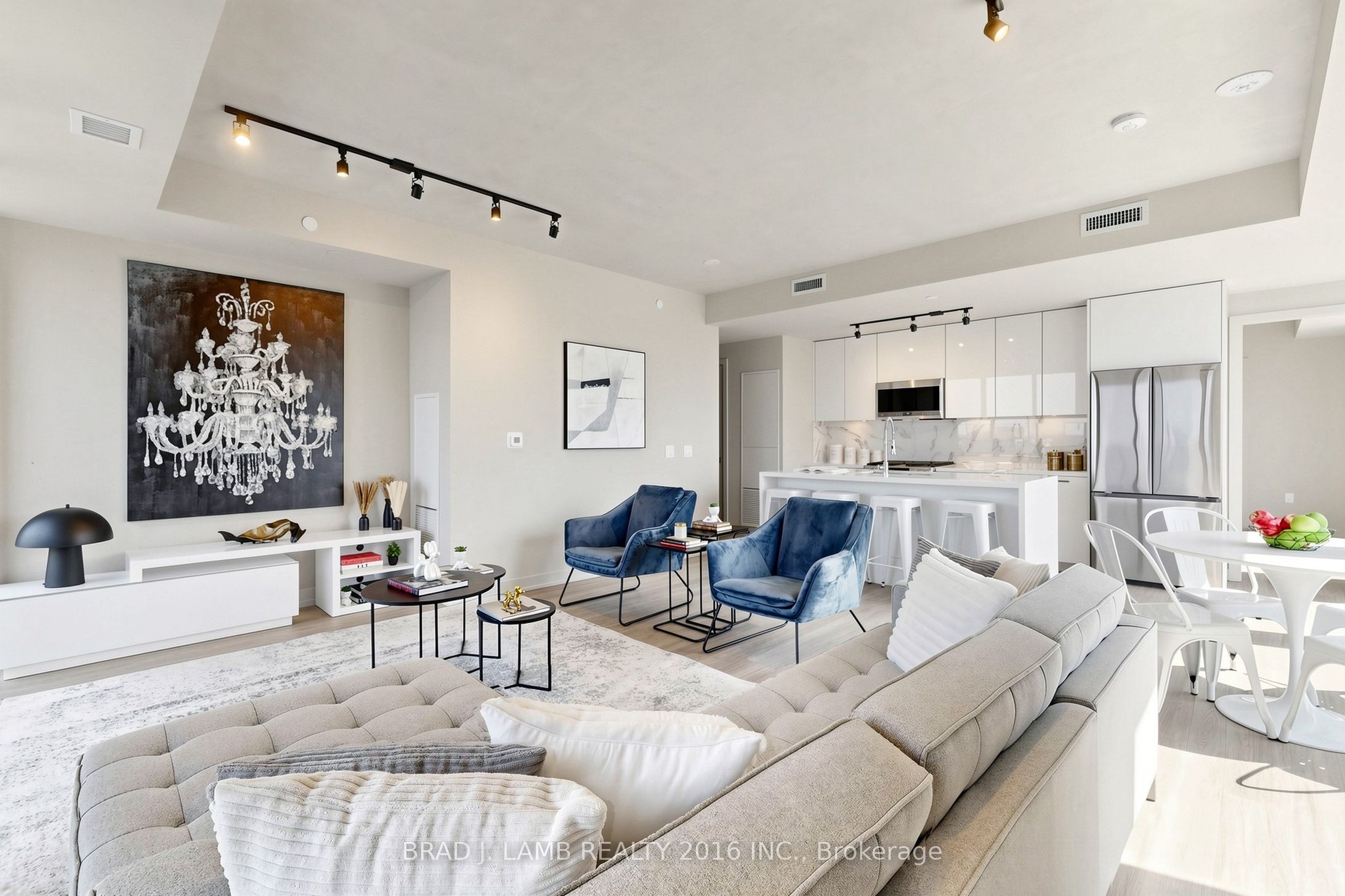 Unit 2803 - 284 King Street E, Toronto 4