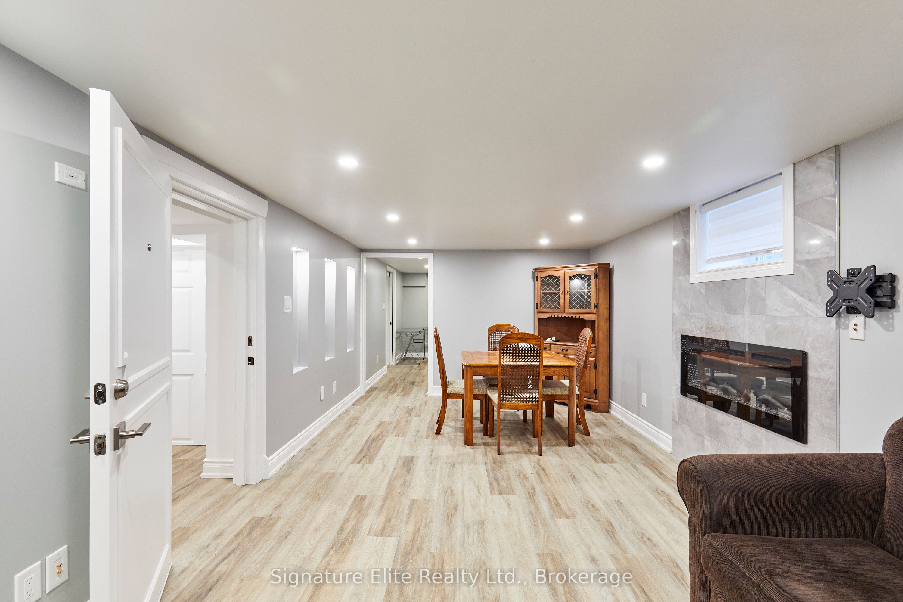 Unit Lower - 100A Kitchener Road, Scarborough 5