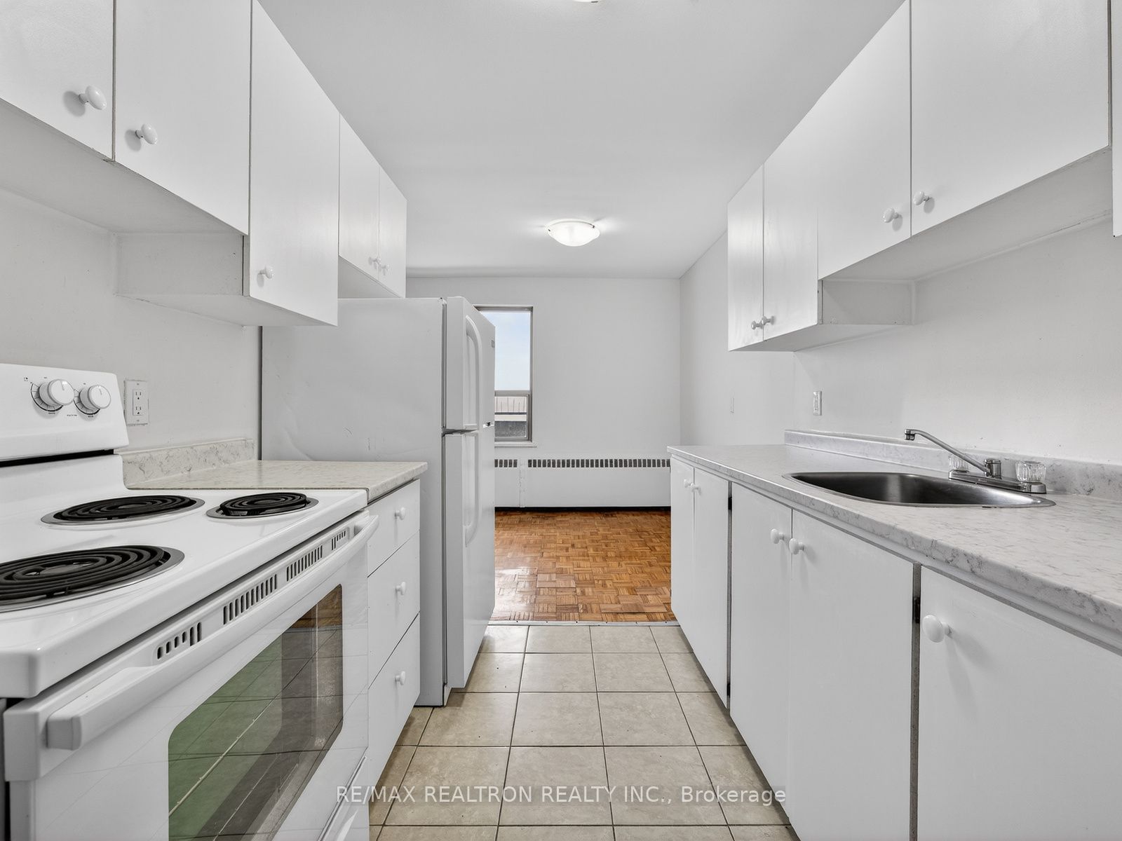 Unit 108 - 275 Wentworth Street W, Oshawa 4