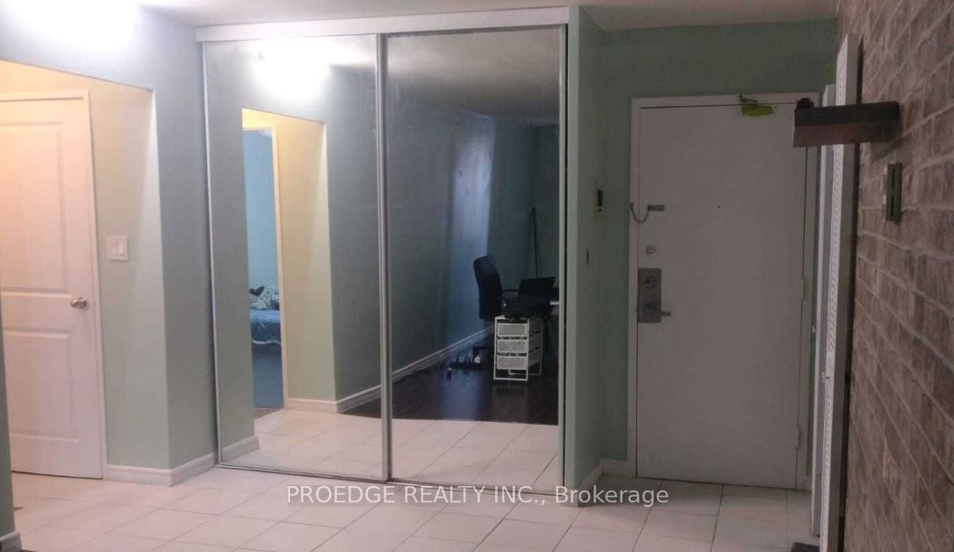 Unit 102 - 5 Massey Square, Toronto 4