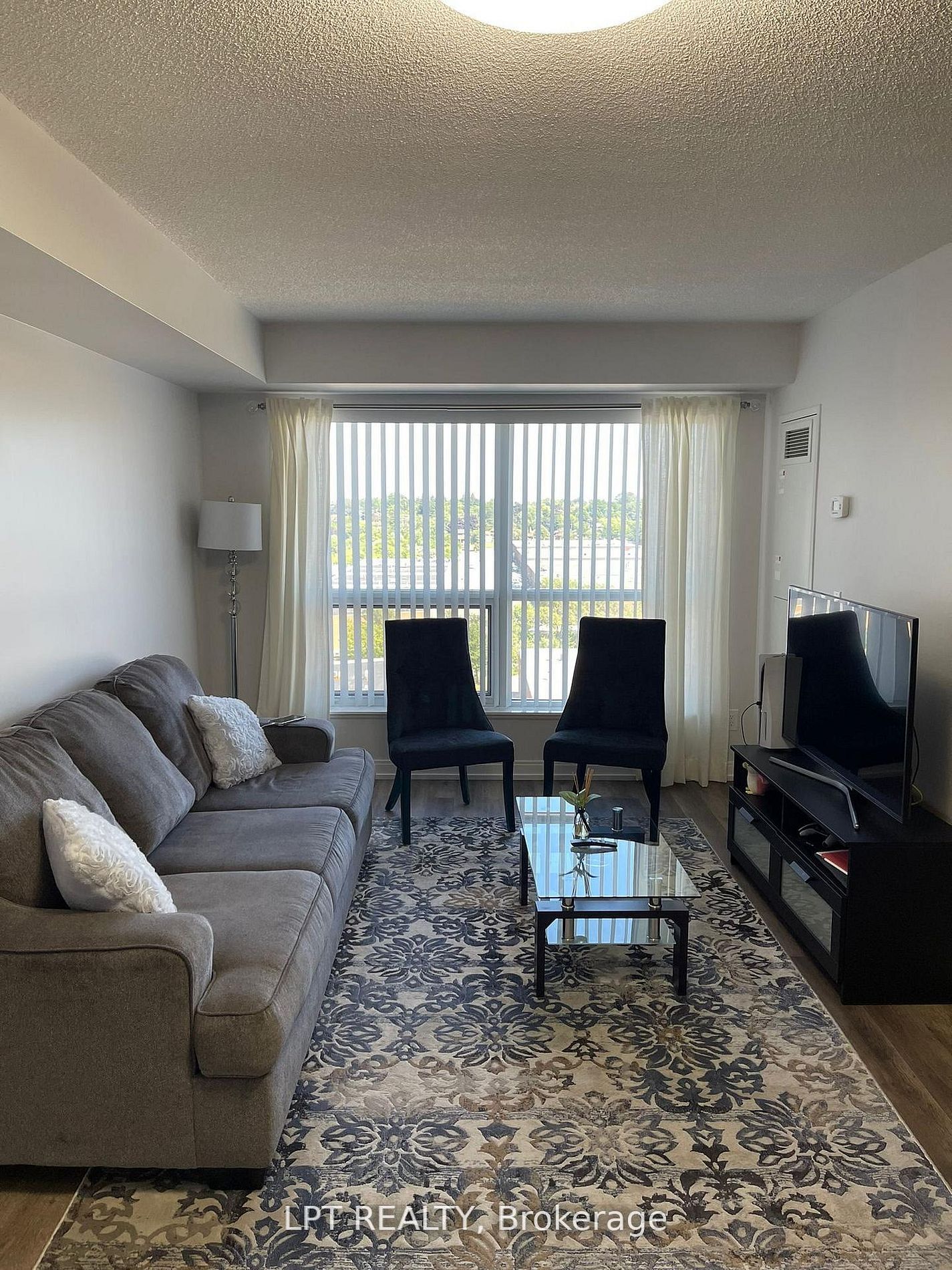 Unit 812 - 181 Village Green Square, Scarborough 3