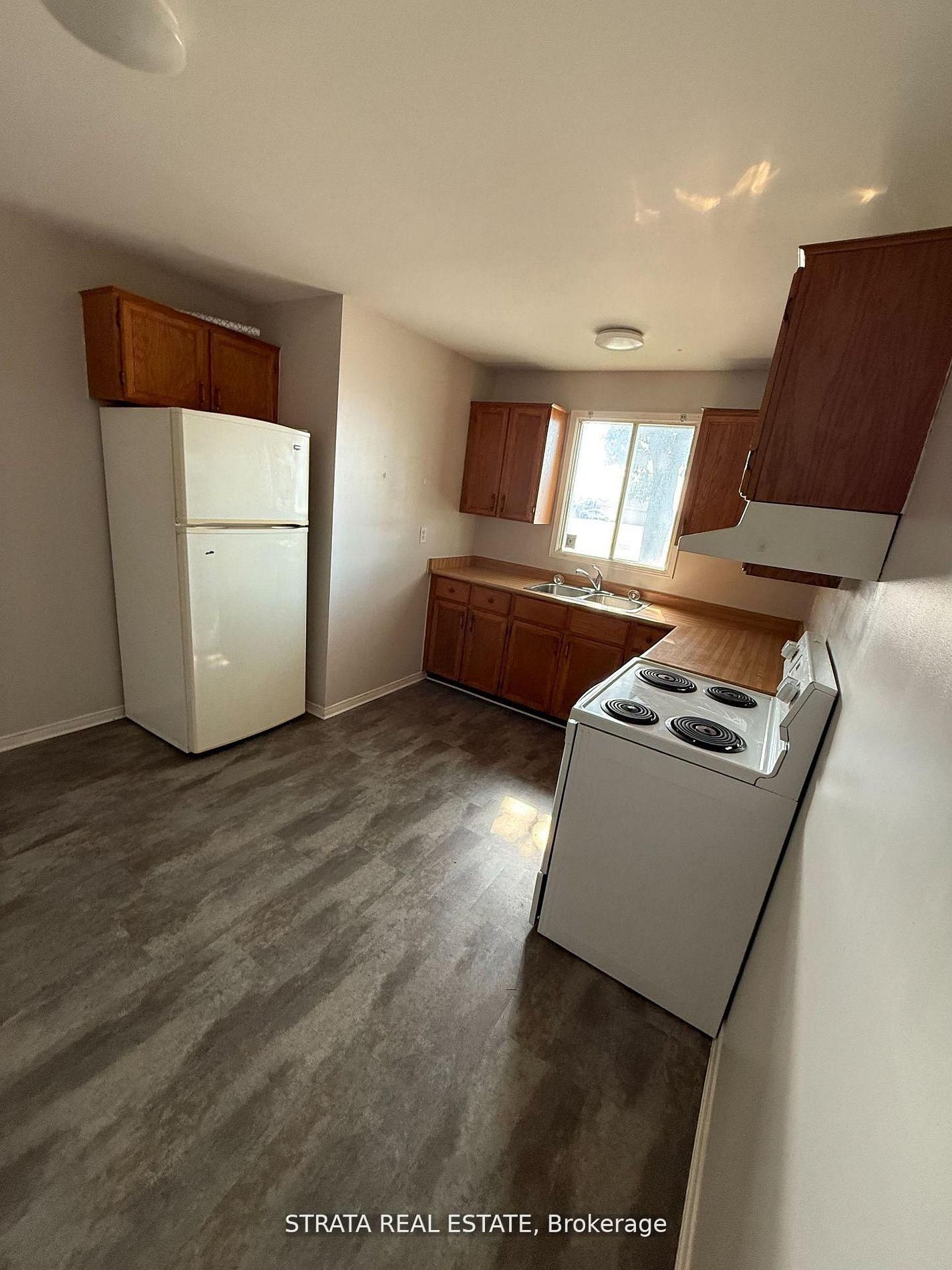 Unit 1 - 338 Malaga Road, Oshawa 4
