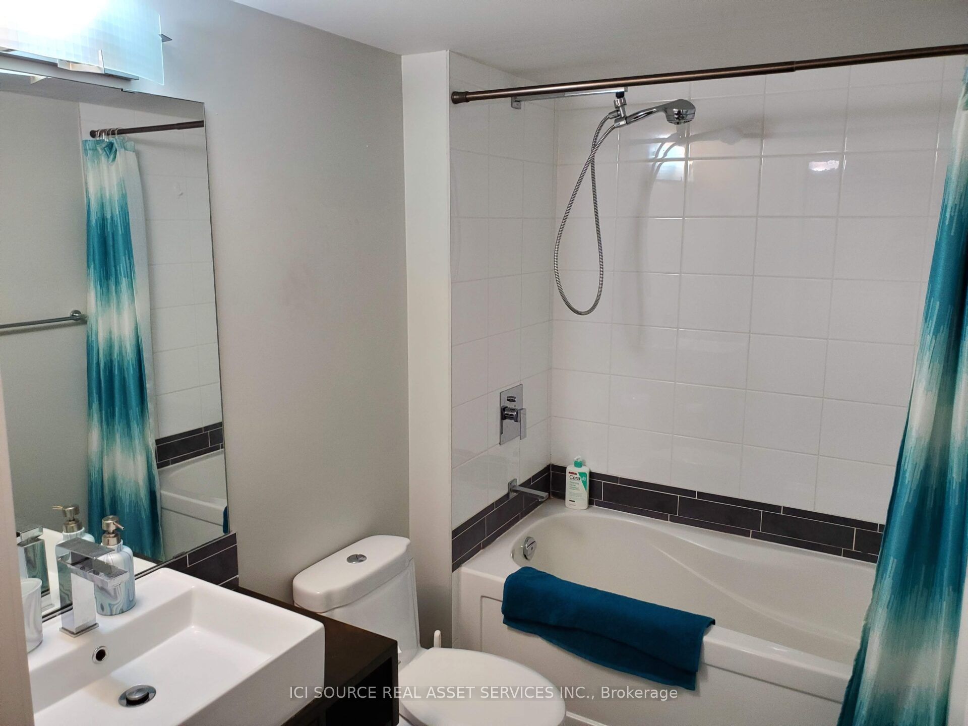 Unit 1001 - 25 Town Centre Court, Scarborough 5