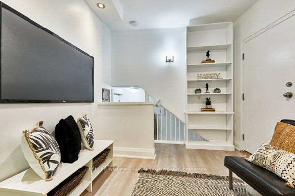 Unit 1 - 46 Elmer Avenue, Toronto 5