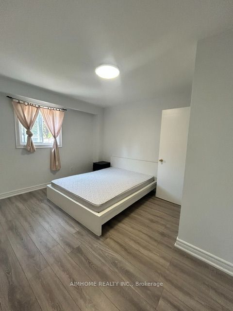 36 Evansville Road, Scarborough 4