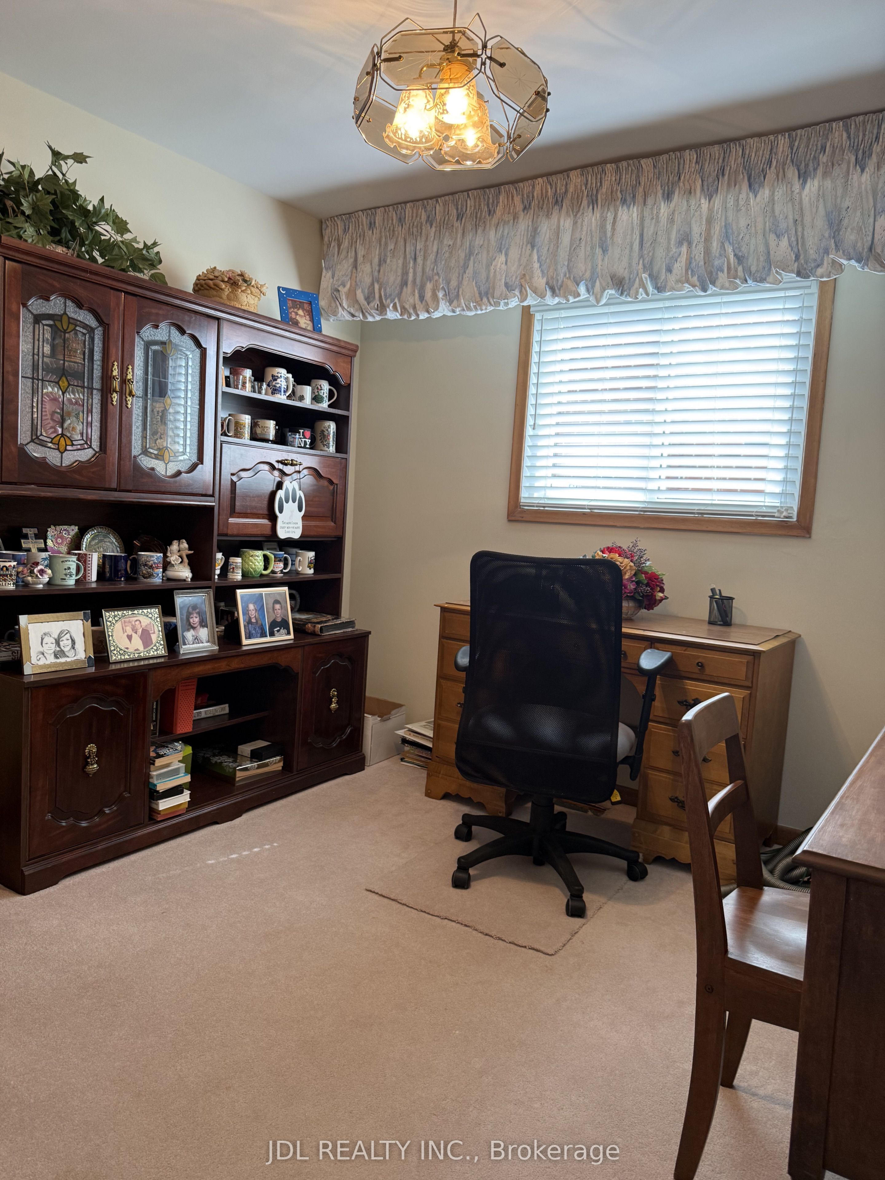 Unit Room - 28 Orangewood Crescent, Scarborough 4