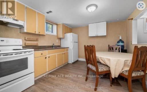 Unit Bsmt - 127 Poplar Road, Scarborough 5