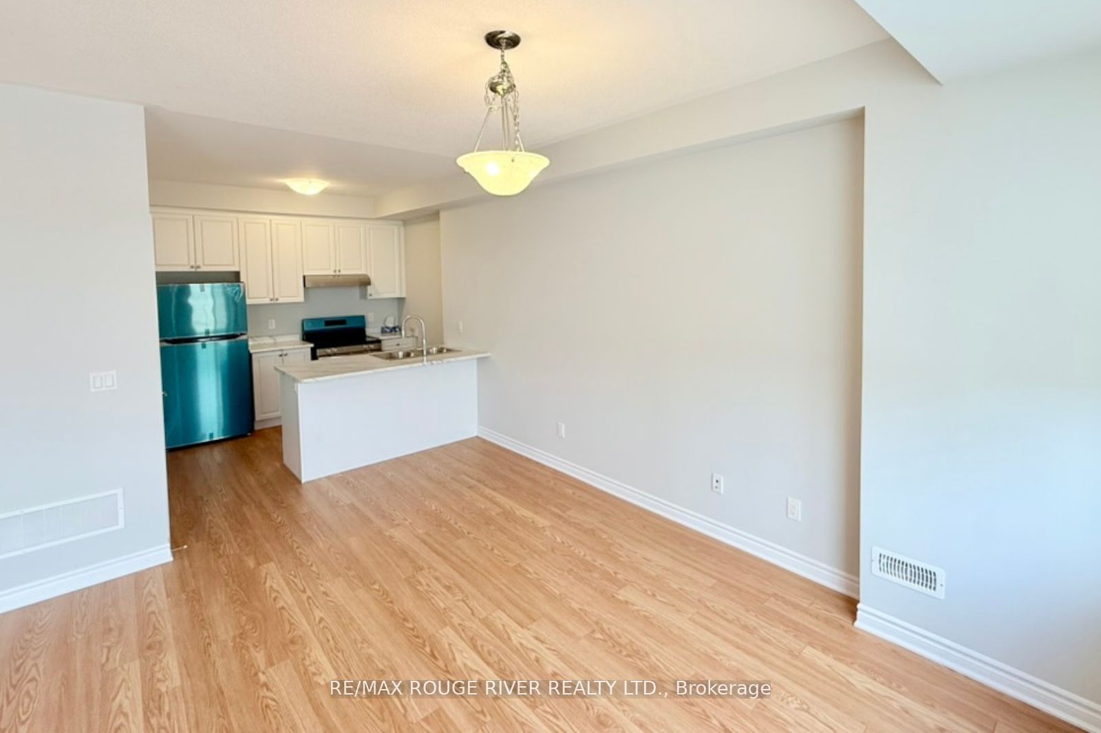 (Address not available), Oshawa 5