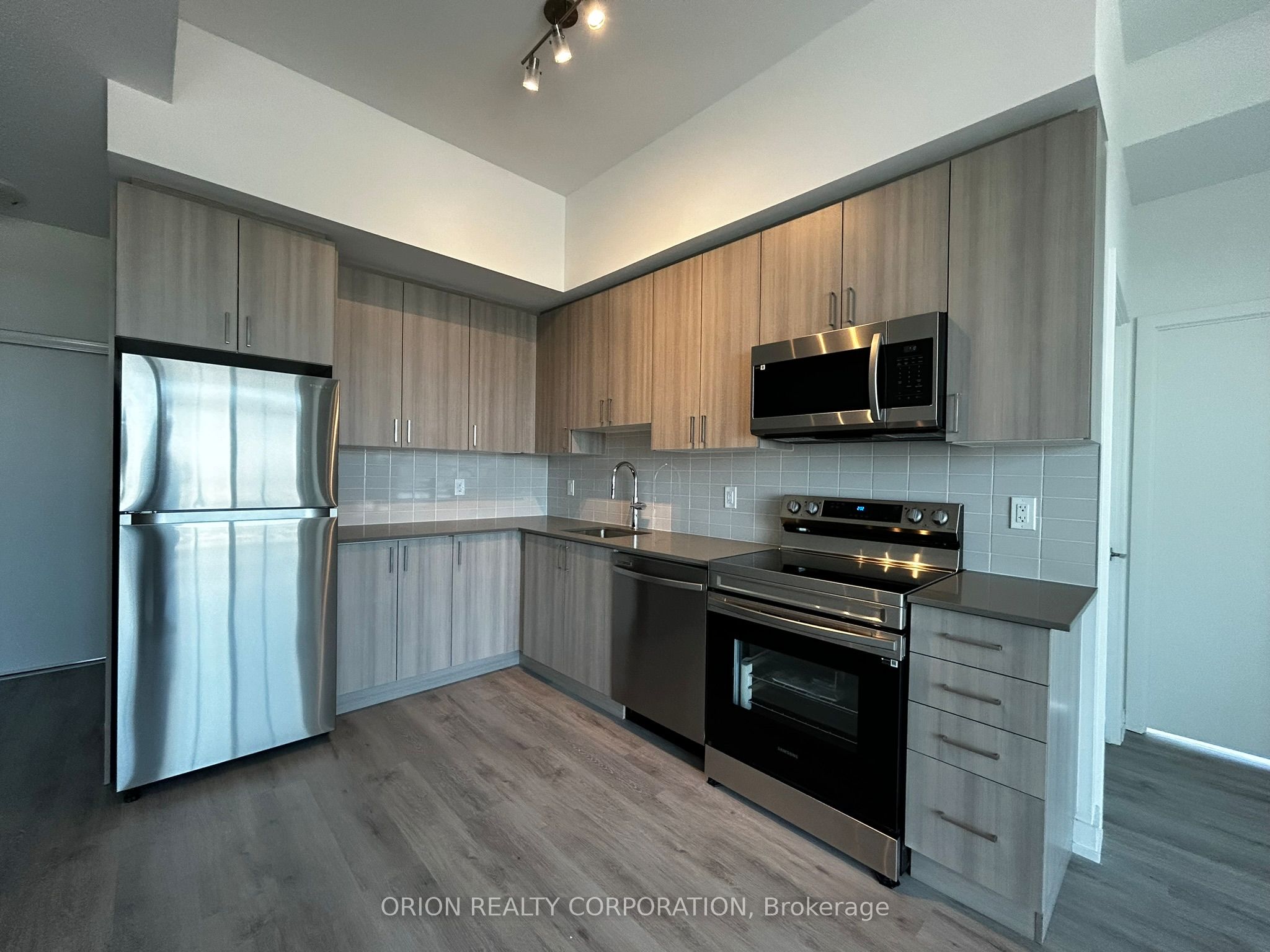 Unit 2610 - 1455 Celebration Drive, Pickering 2