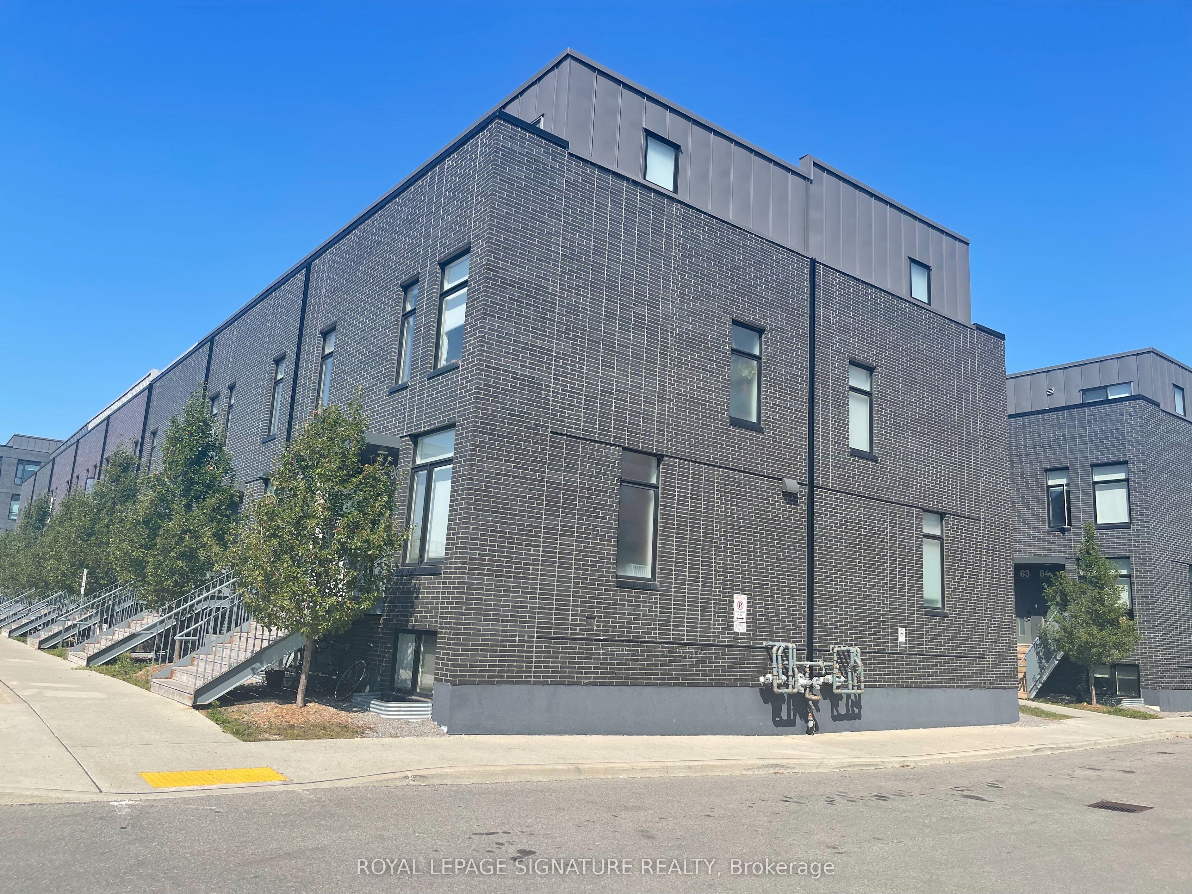 Unit 95A - 1760 Simcoe Street N, Oshawa 1