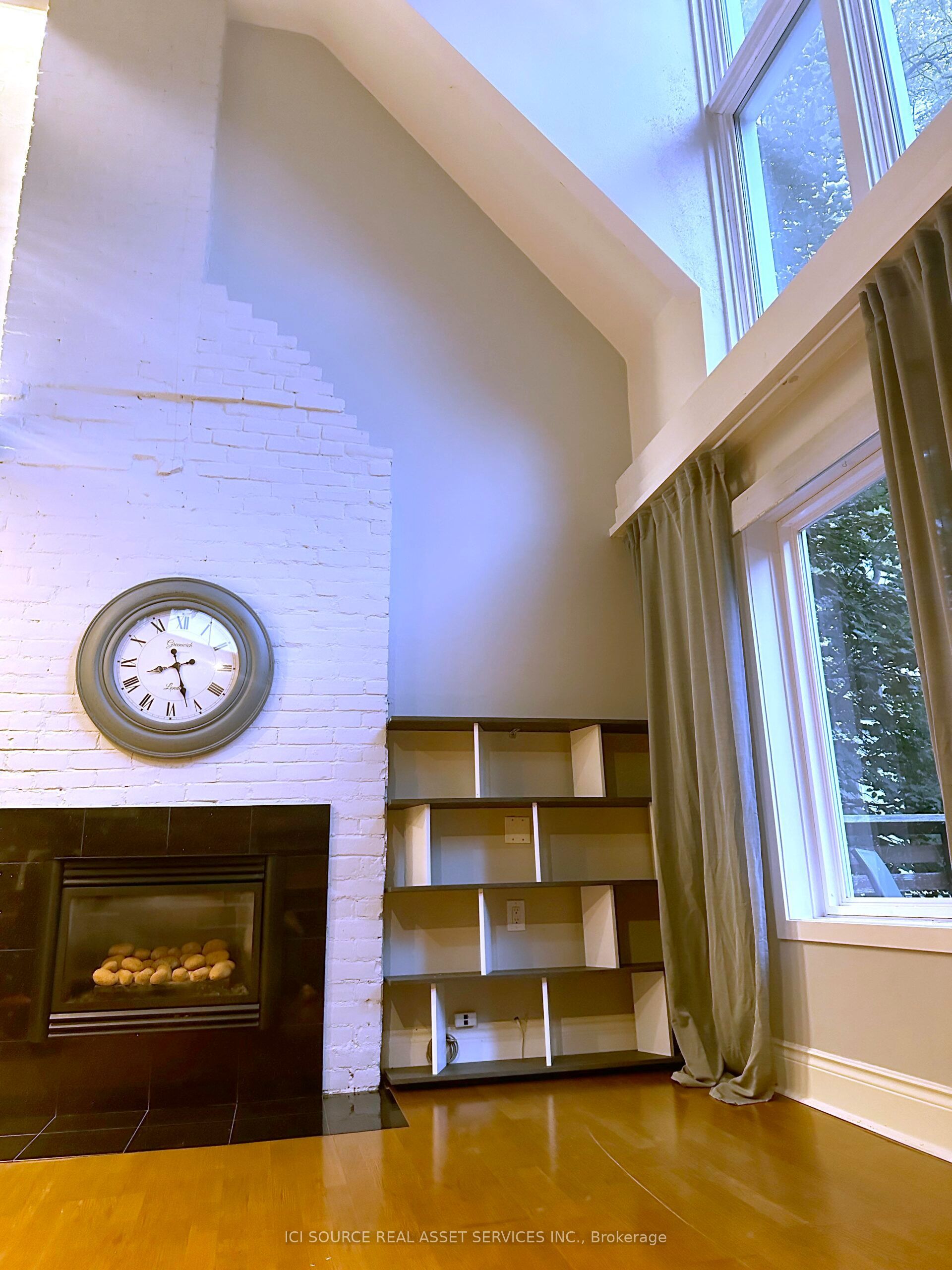 Unit Upper - 62 Fernwood Park Avenue, Toronto 4