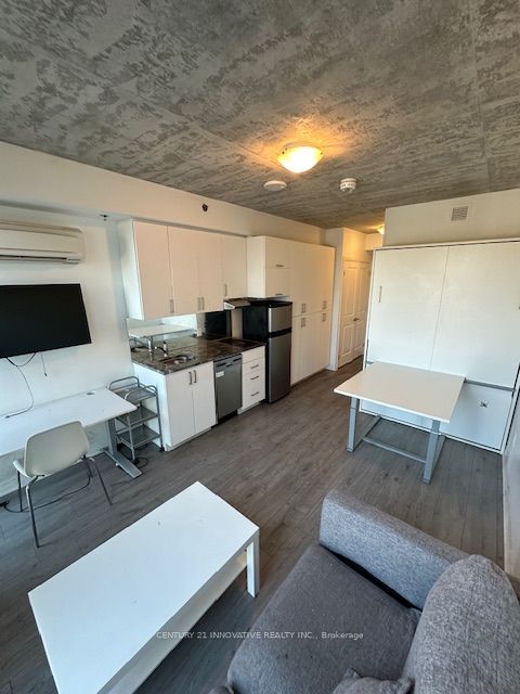 Unit 505 - 1900 Simcoe Street N, Oshawa 2