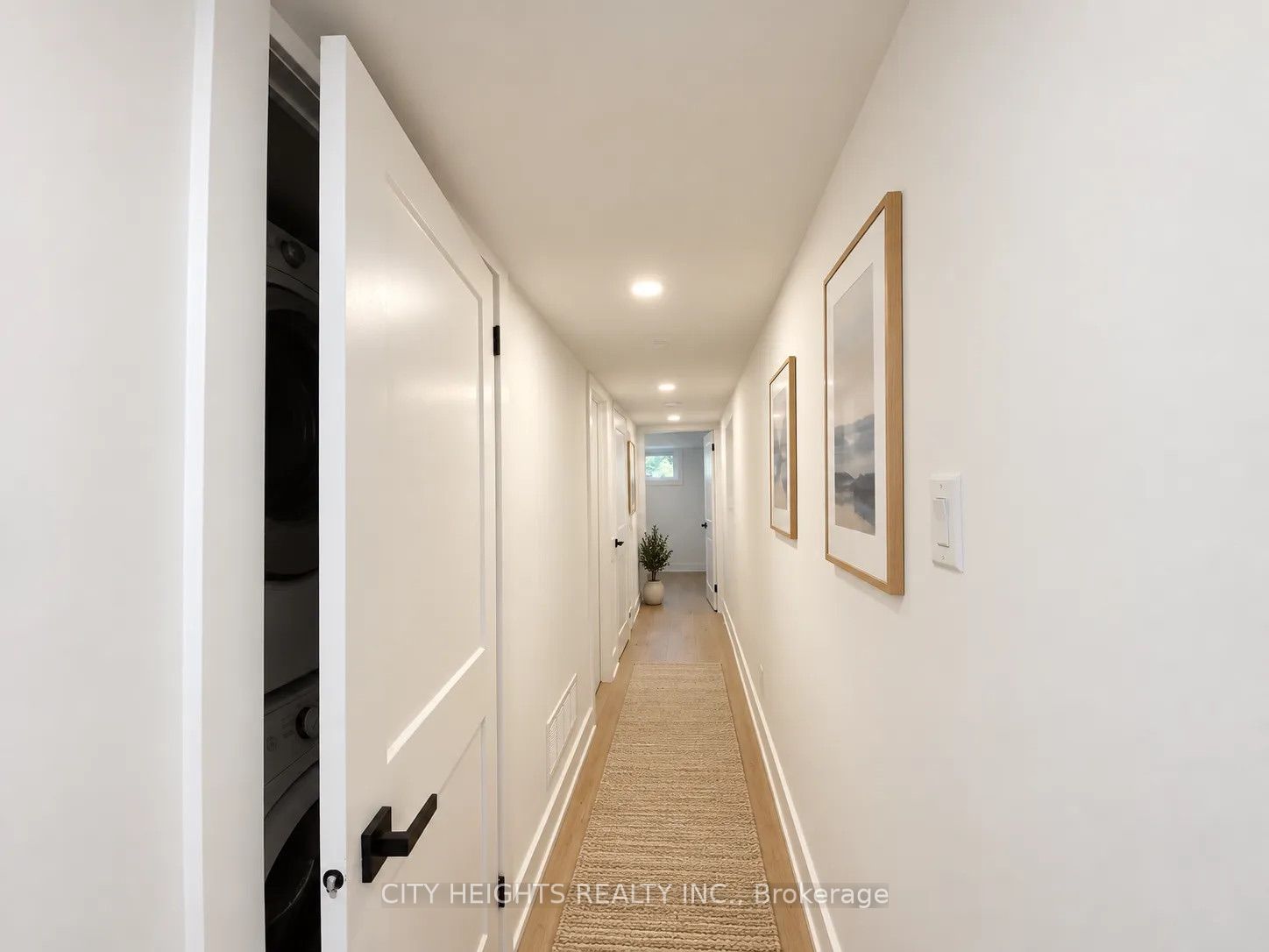 Unit 2 Lower - 20 Minnacote Avenue, Scarborough 4