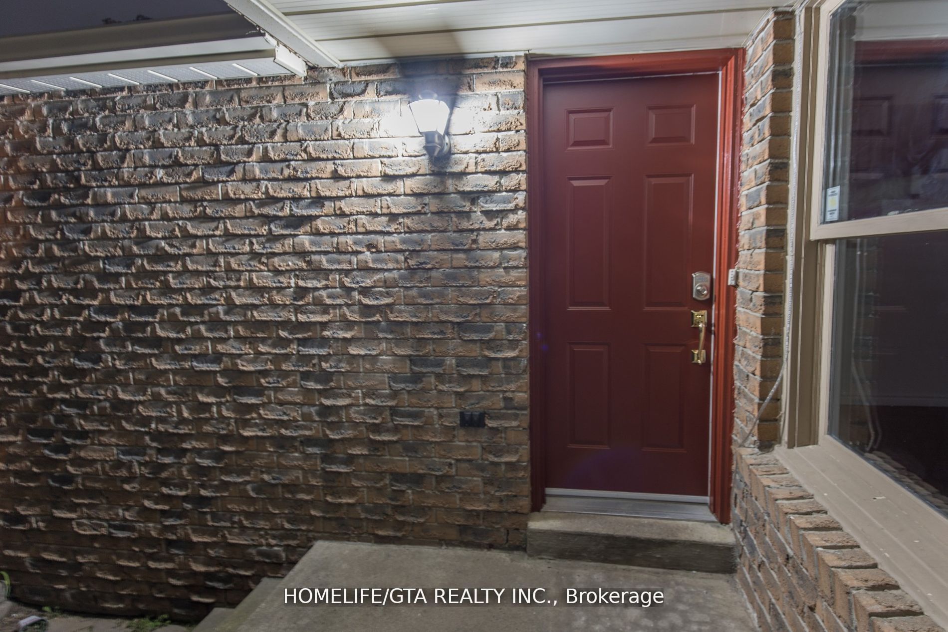 39 Millington Crescent, Ajax 3