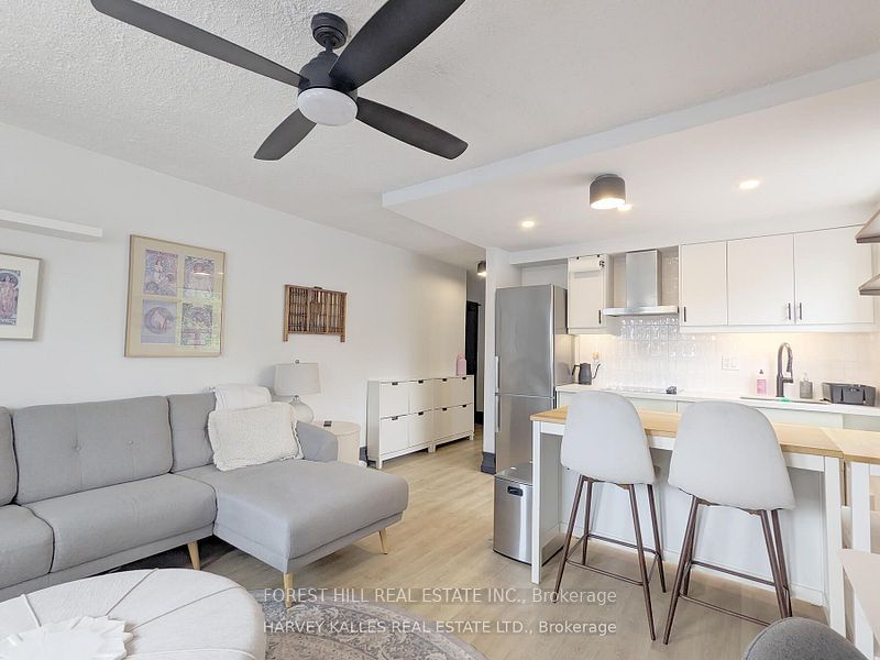 Unit 301 - 204 Kingston Road, Toronto 4