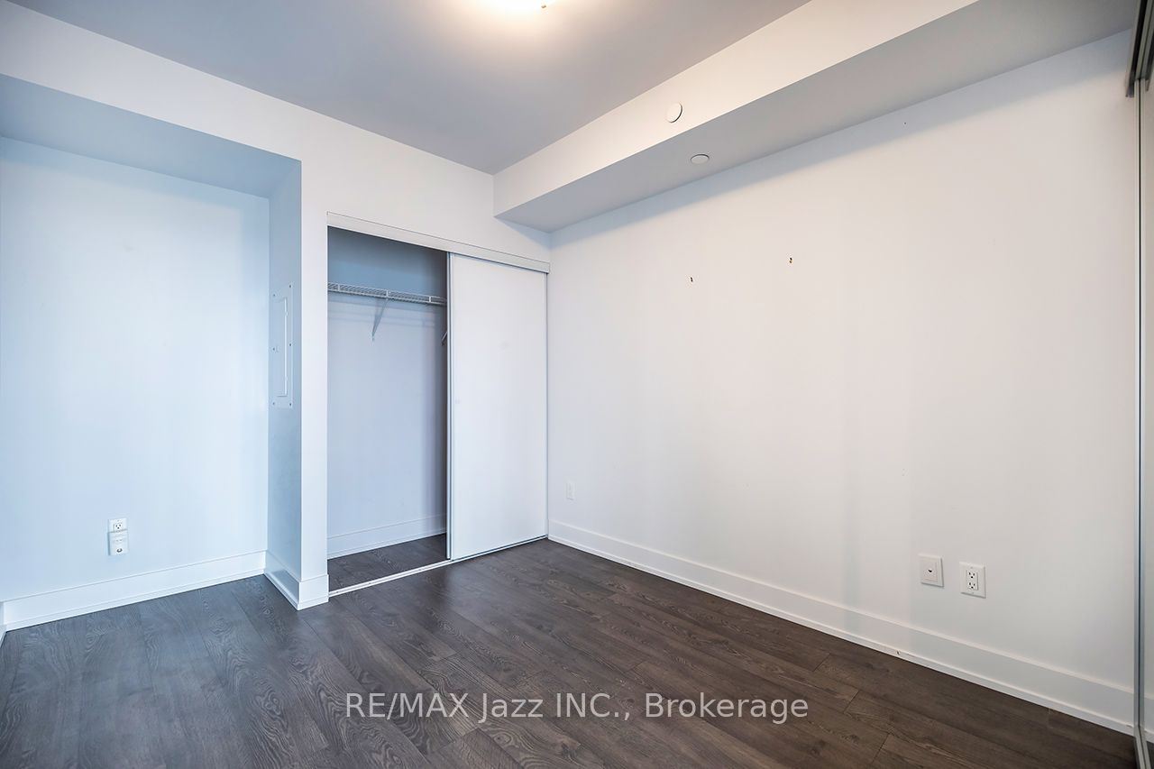 Unit 2001 - 2550 Simcoe Street N, Oshawa 3