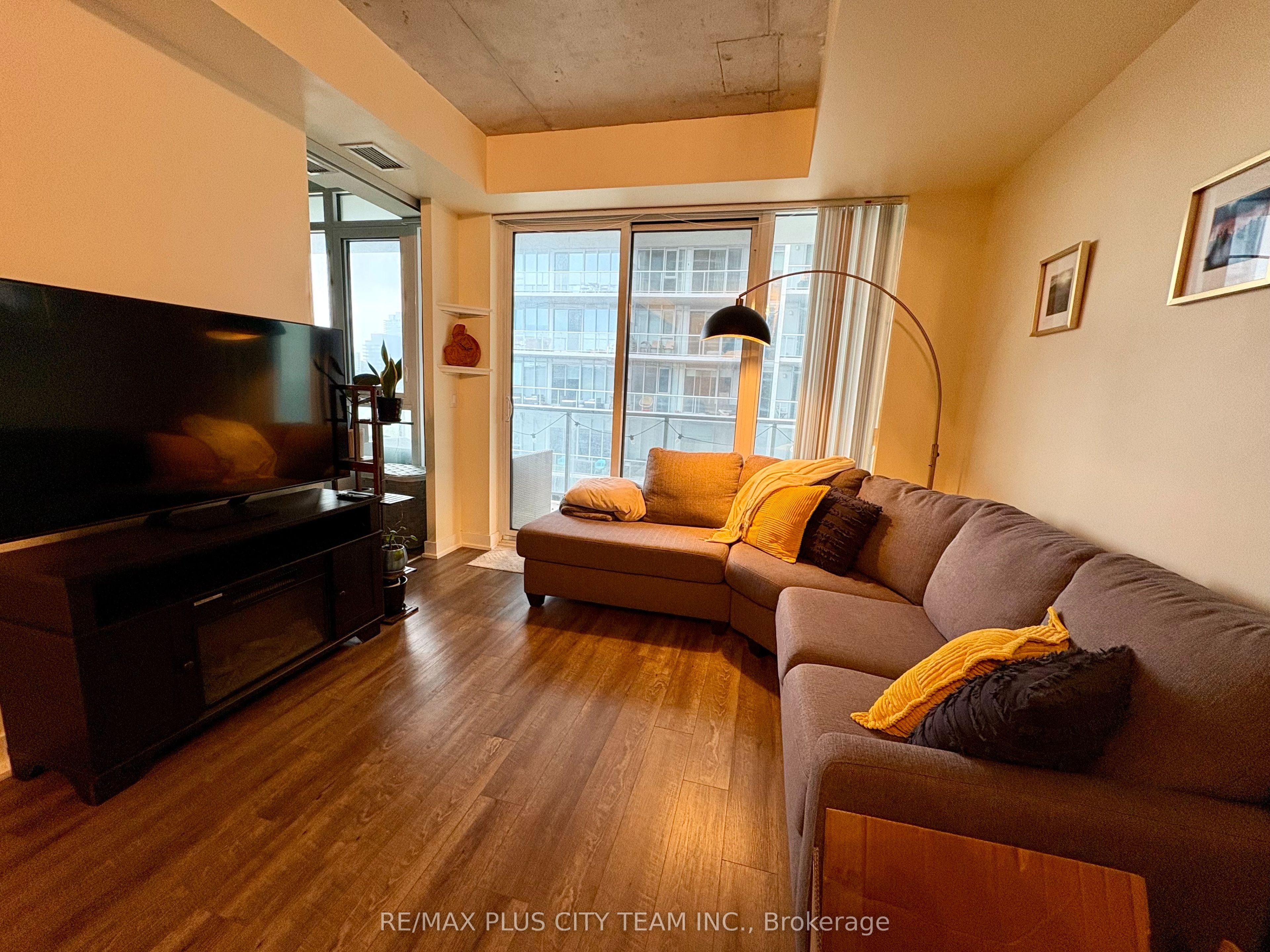 Unit 608 - 25 Baseball Place, Toronto 2