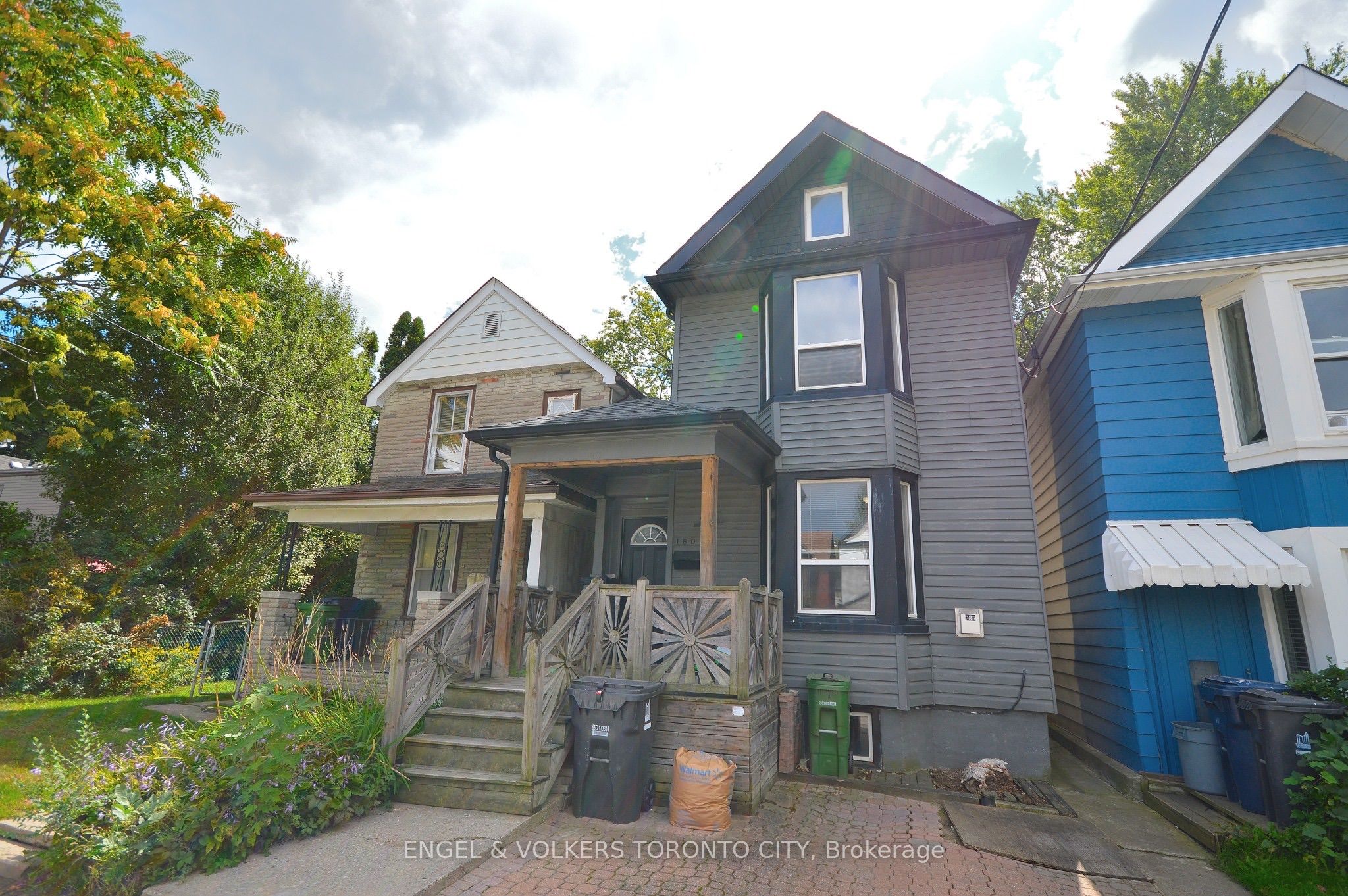 Unit Main & Basement - 1801 Dundas Street E, Toronto 2