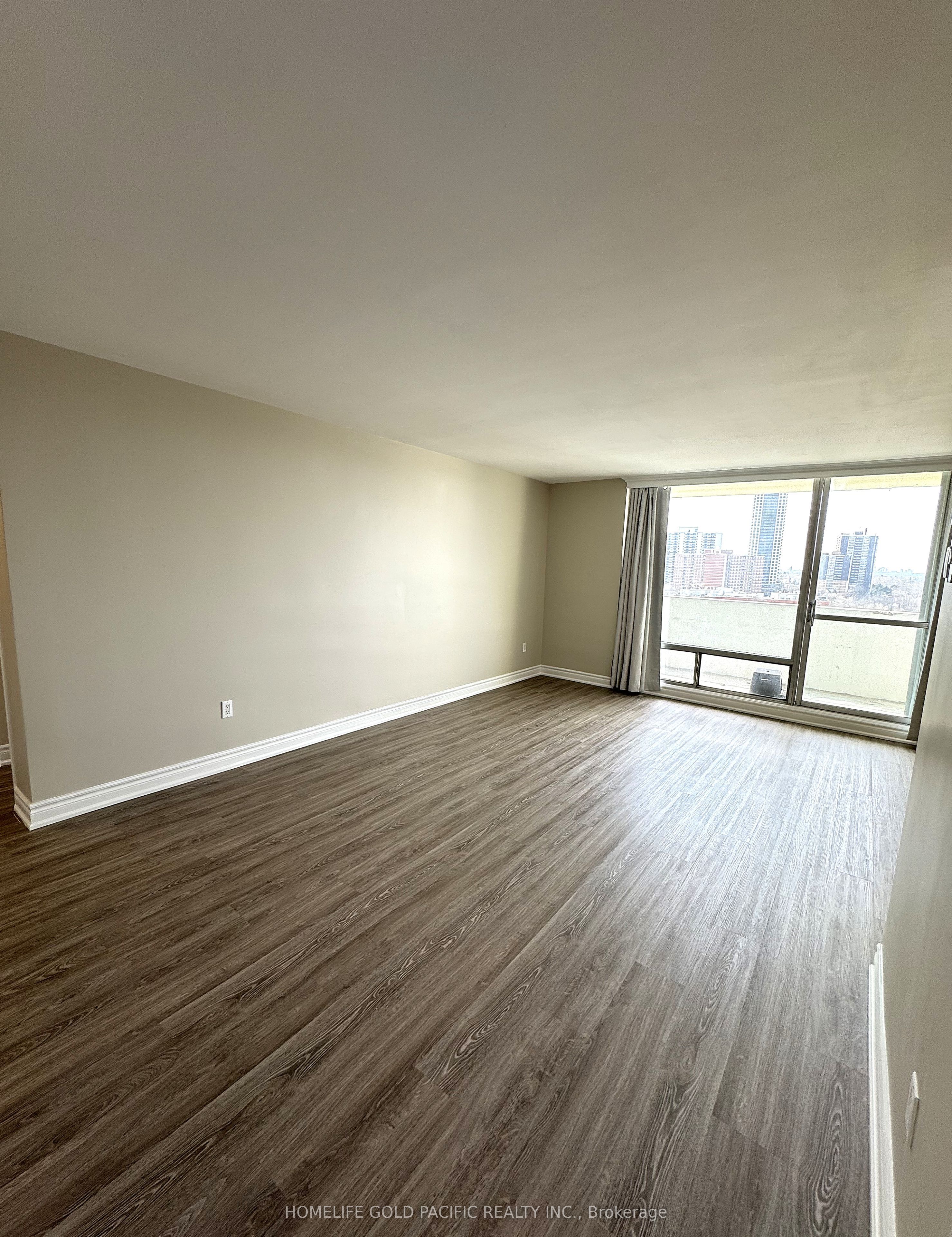 Unit 1214 - 1 Massey Square, Toronto 4