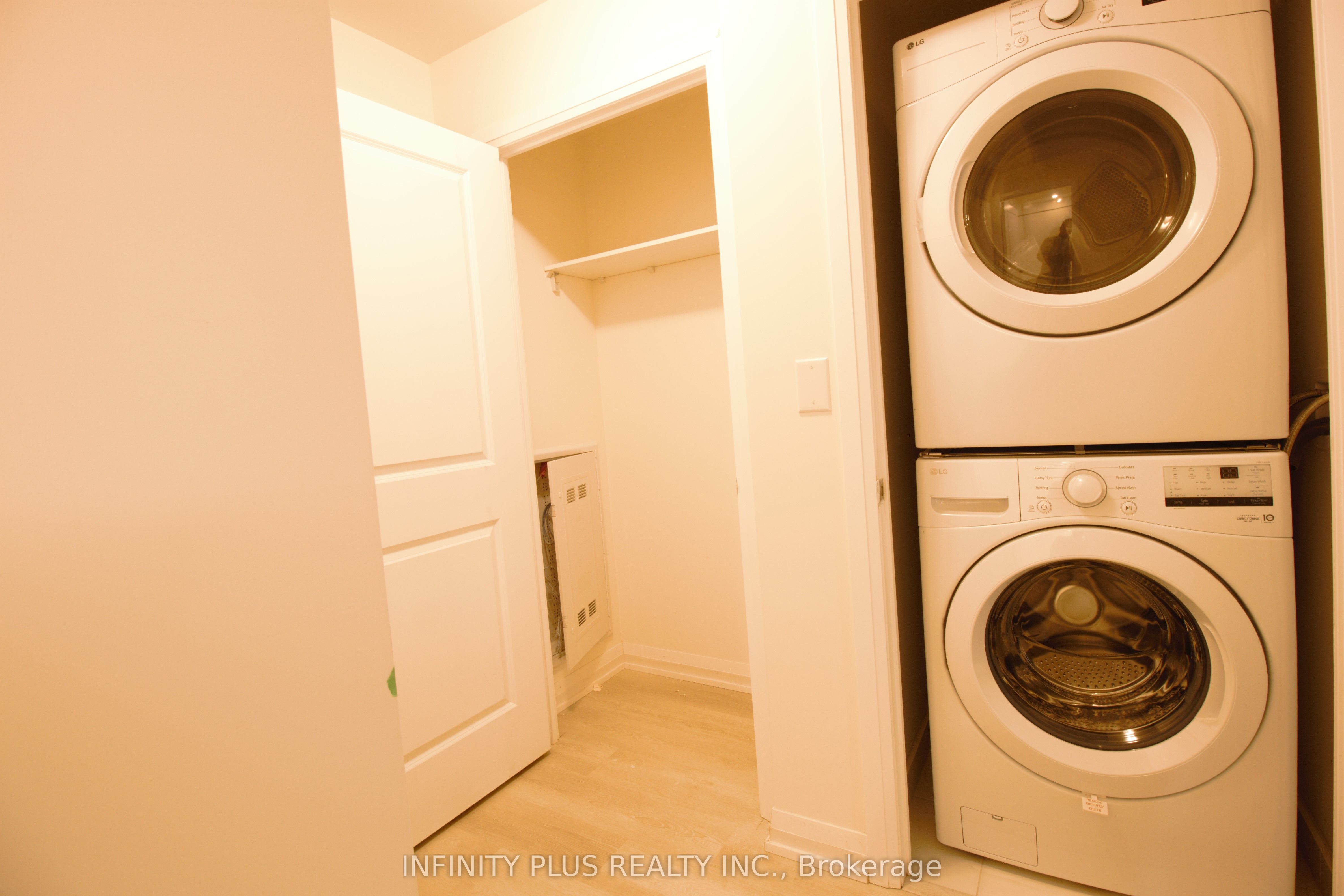 Unit 1630 - 3270 SHEPPARD AVE E, Scarborough 4