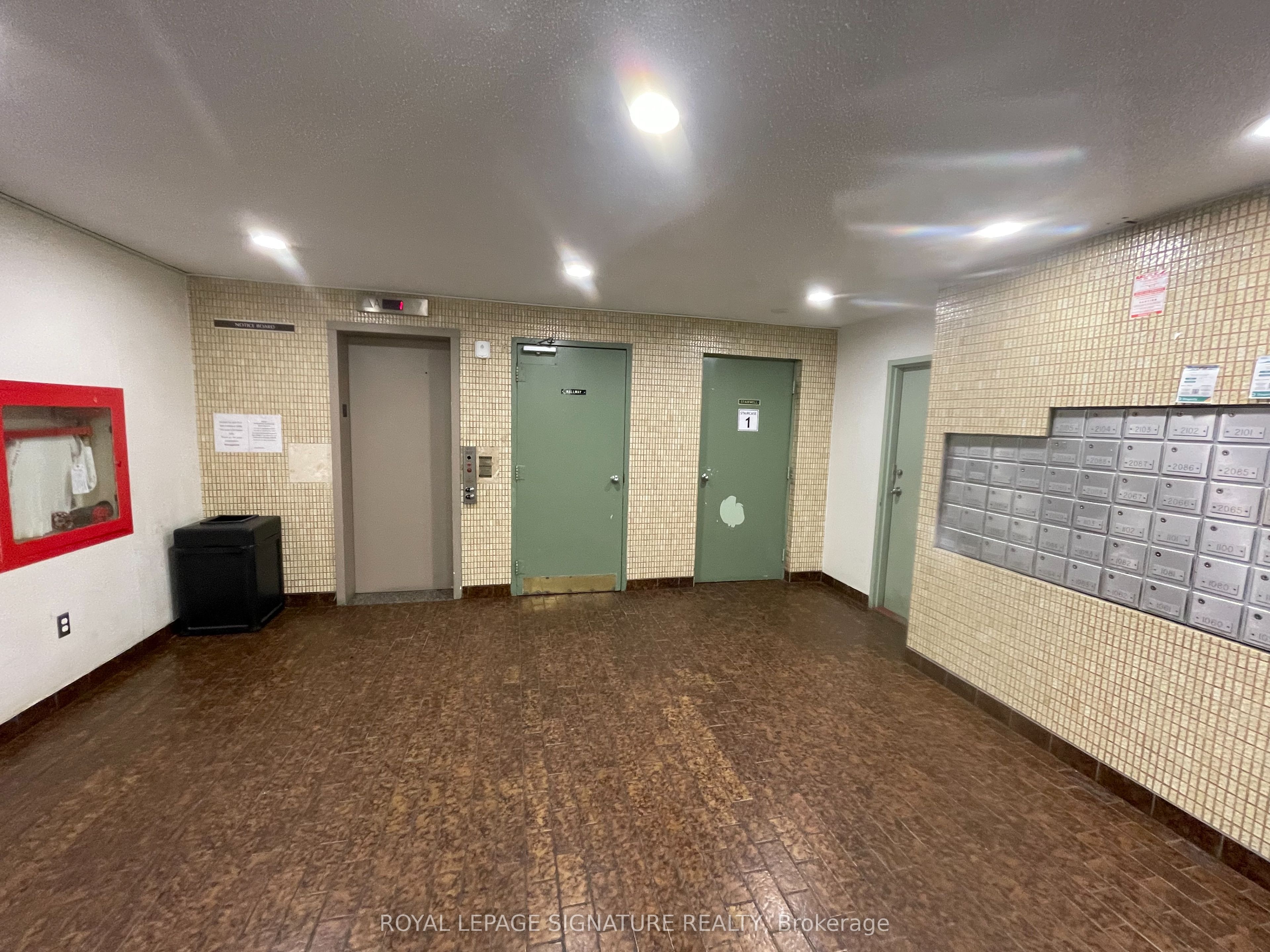 Unit 1084 - 100 Mornelle Court, Scarborough 3