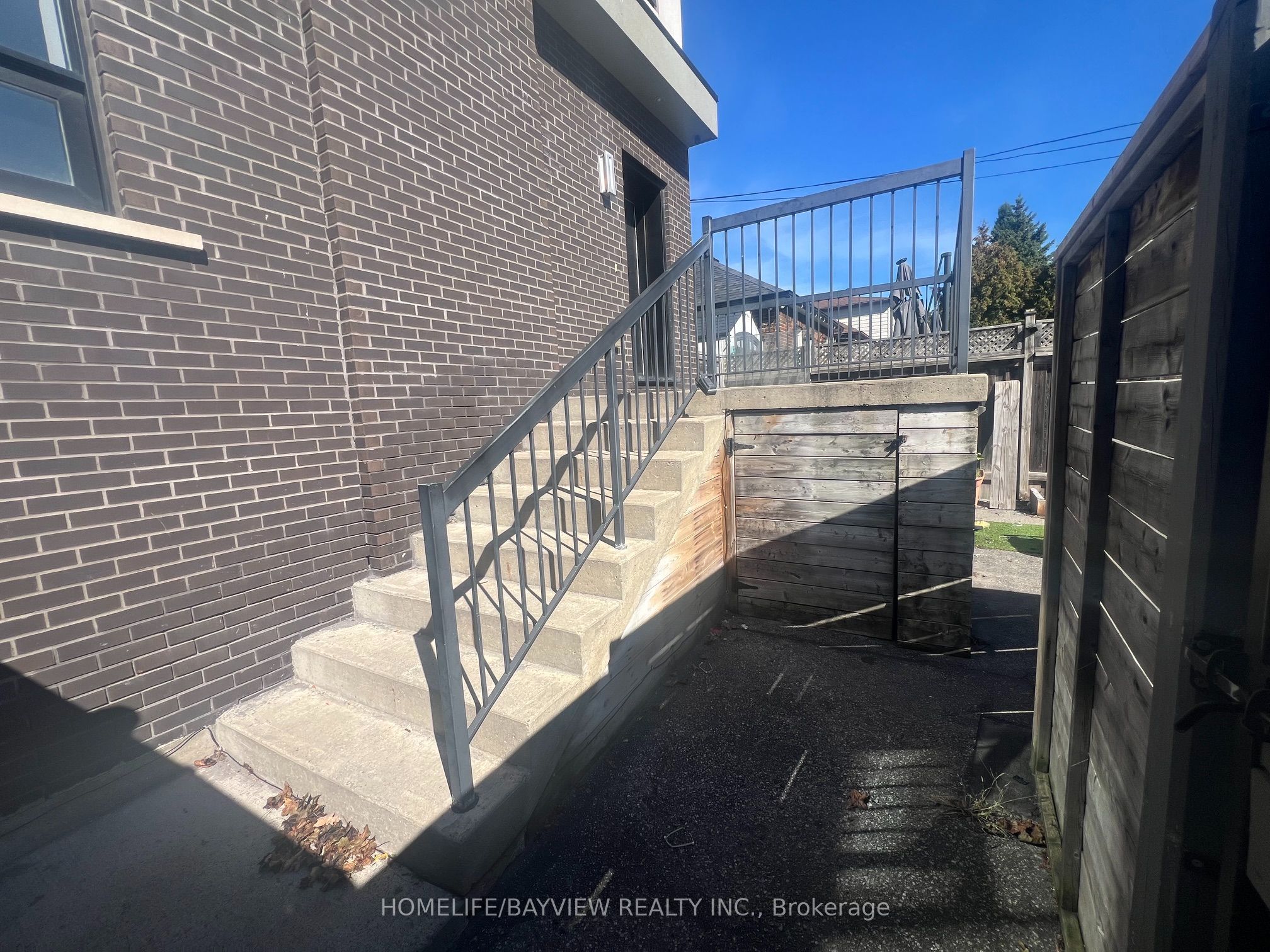 Unit Unit 2 - 379 O'Connor Drive, Toronto 3