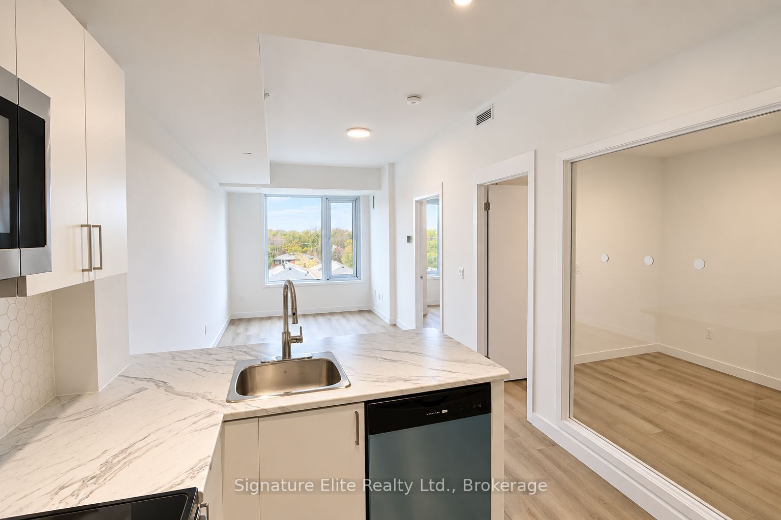 Unit 408 - 2382 Kingston Road, Scarborough 3