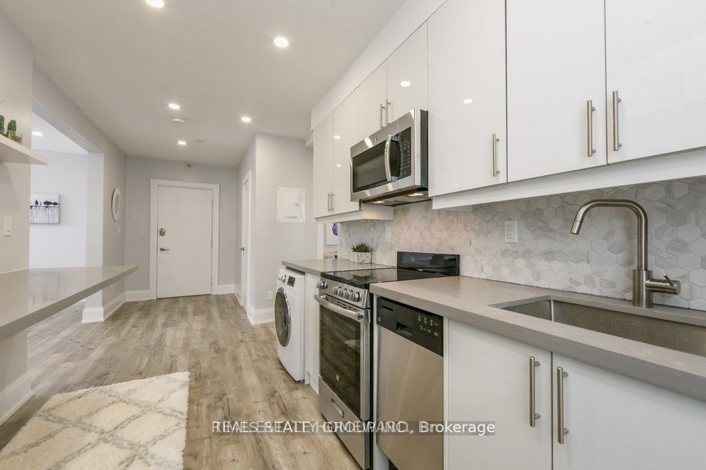 Unit 1 - 1492 Dundas Street E, Toronto 2