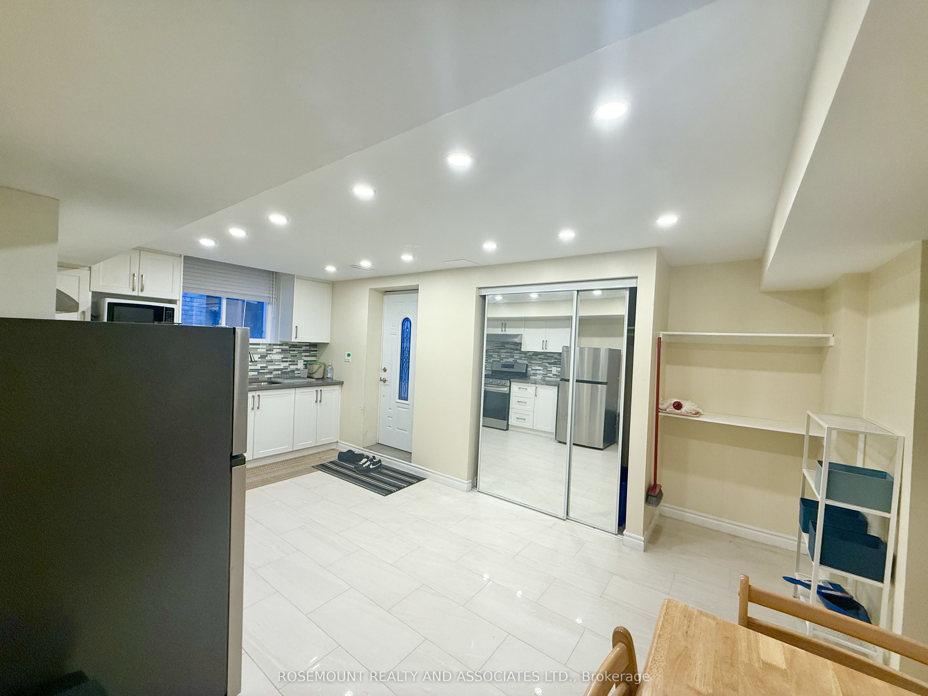 Unit Bsmt - 4 Hania Terrace, Scarborough 5
