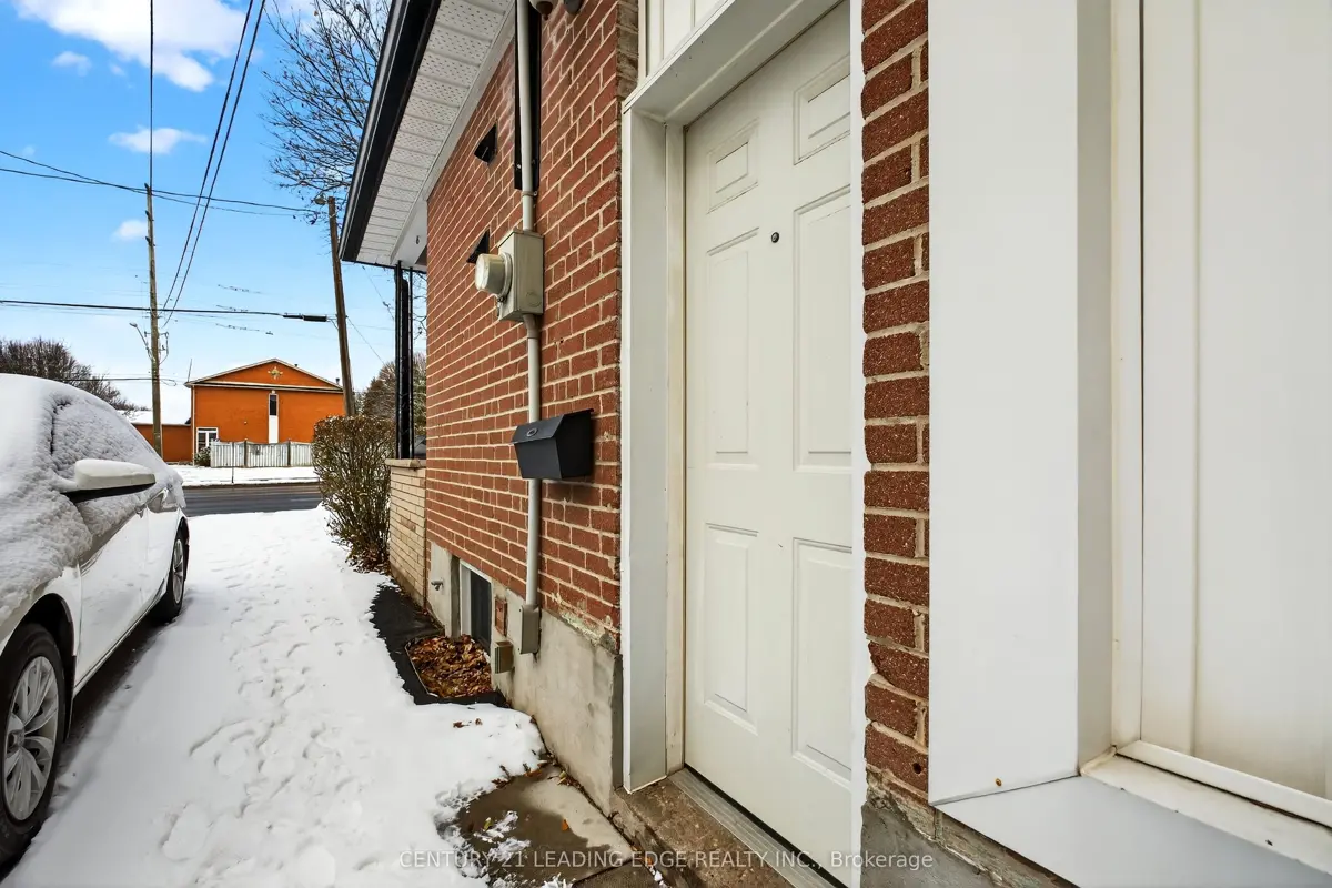 Basement - 303 Rossland Road W, Whitby, Ontario Listing History ...